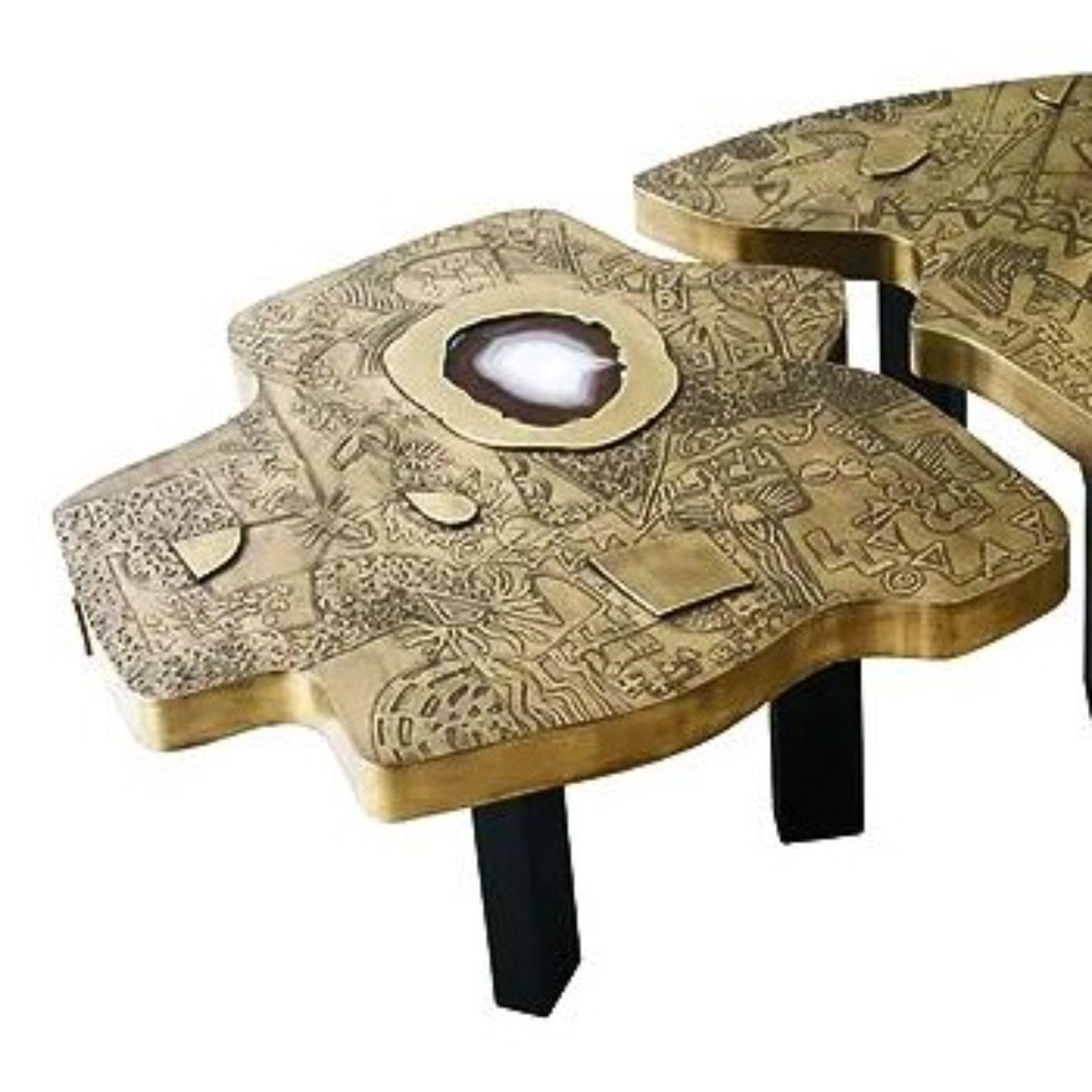 Set Of 2 Eggs Brass Coffee Tables by Brutalist Be
One Of A Kind
Dimensions: Table 1: D 60 x W 65 x H 30 cm.
Table 2: D 60 x W 40 x H 30 cm.
Materials: Brass and agate stone.

Also available in copper and in matte, glossy or black-patinated finishes.