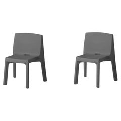 Set di 2 sedie Q4 grigio elefante di Jorge Najera