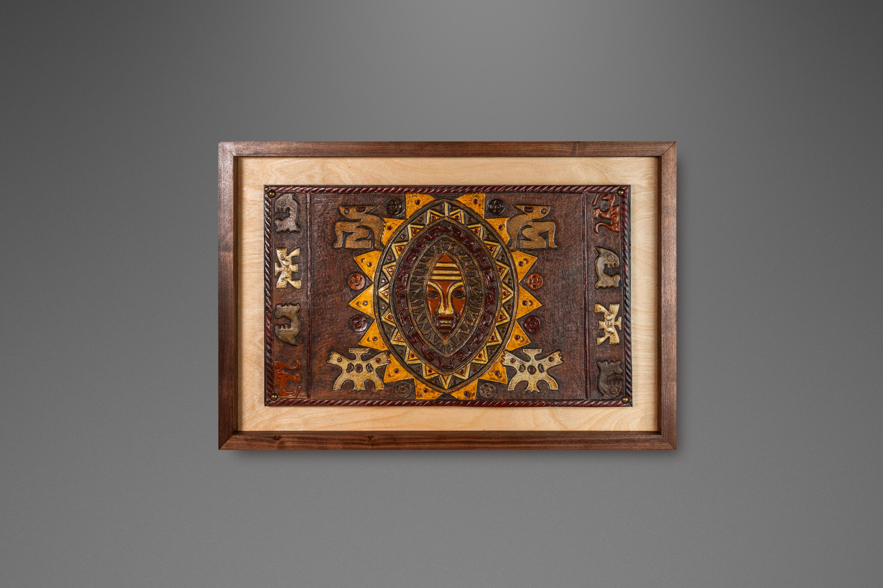 Ensemble de 2 objets d'art précolombien en cuir gaufré par Angel Pazmino, Ecuador, c.C. années 1960 en vente 7