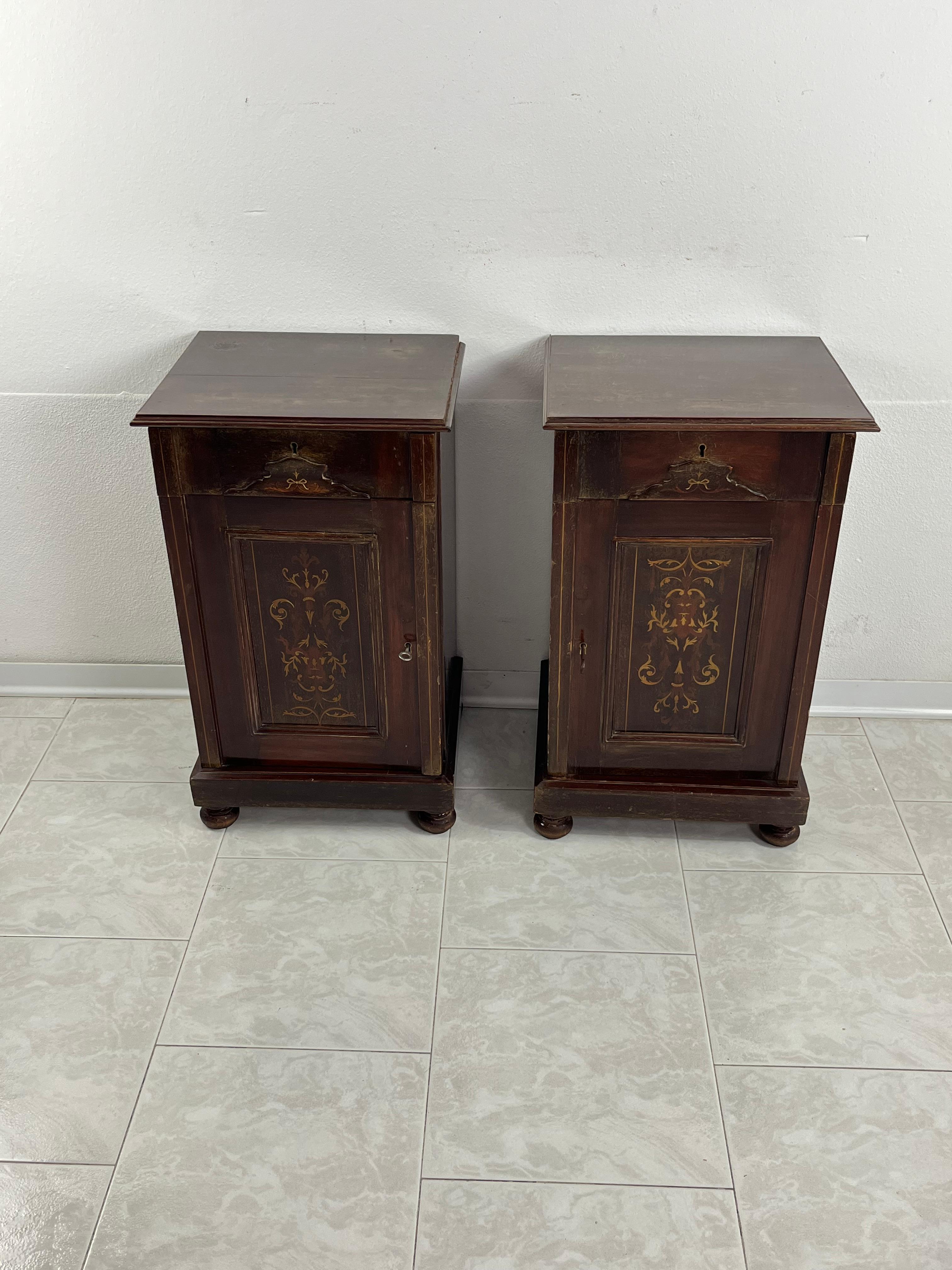 Set Of 2 English Edwardian Bedside Tables With Inlays, 1930s For Sale 1