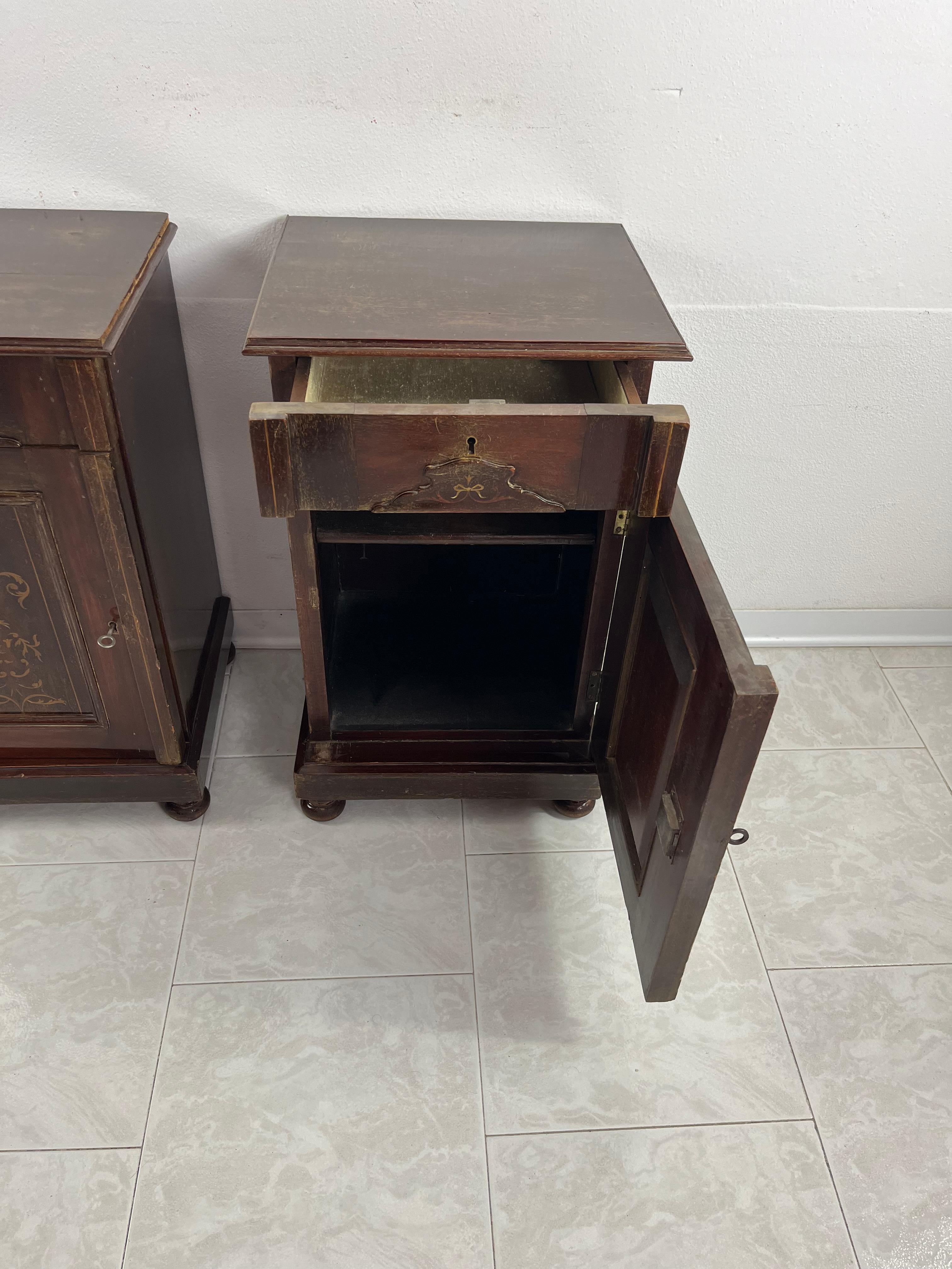 Set Of 2 English Edwardian Bedside Tables With Inlays, 1930s For Sale 2