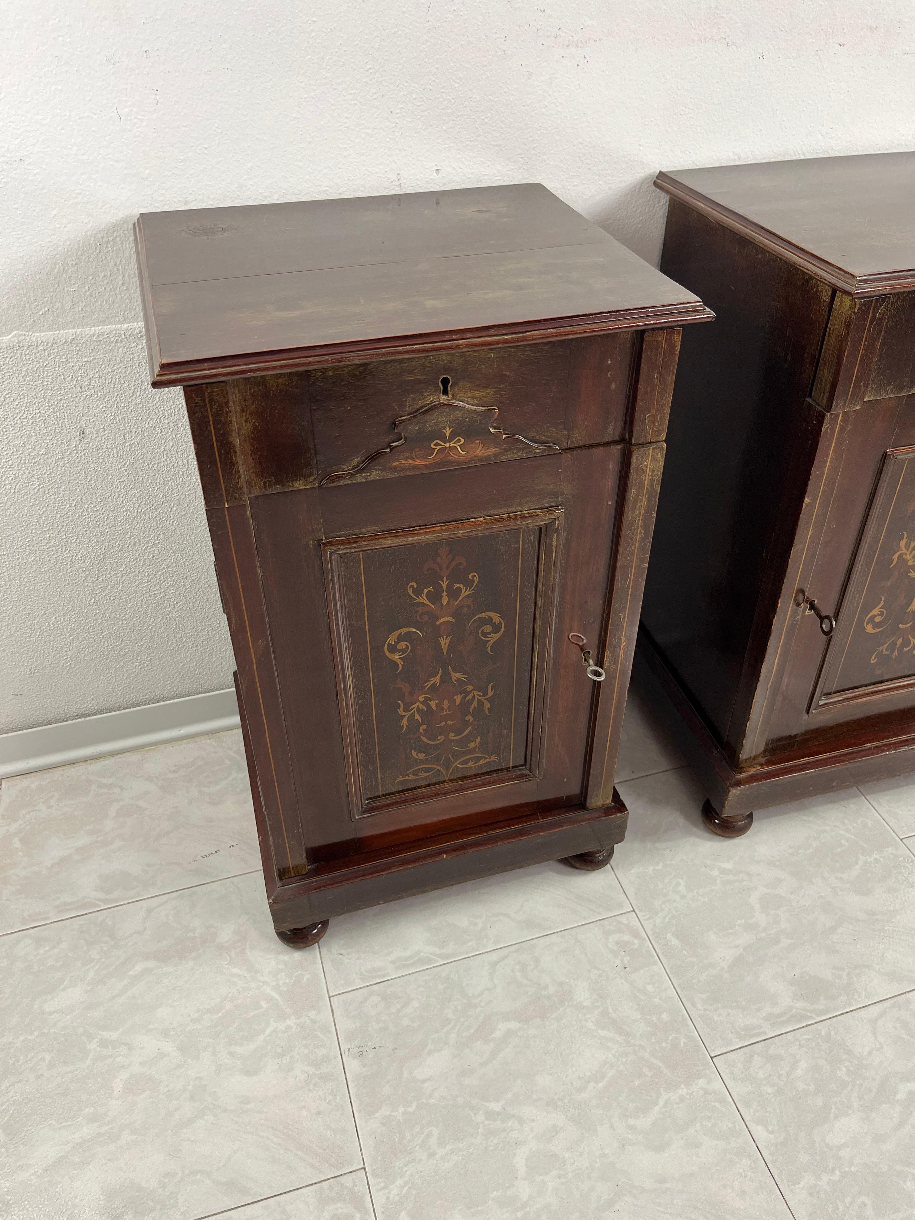 Set Of 2 English Edwardian Bedside Tables With Inlays, 1930s For Sale 3