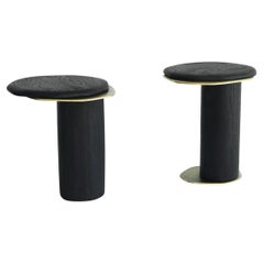 Set di 2 tavolini Epicure XIII Shou Sugi Ban in Oak e ottone di Grzegorz Majka