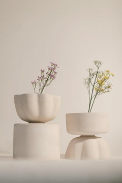 Set Of 2 Eternal Lotus Vases by Newblue