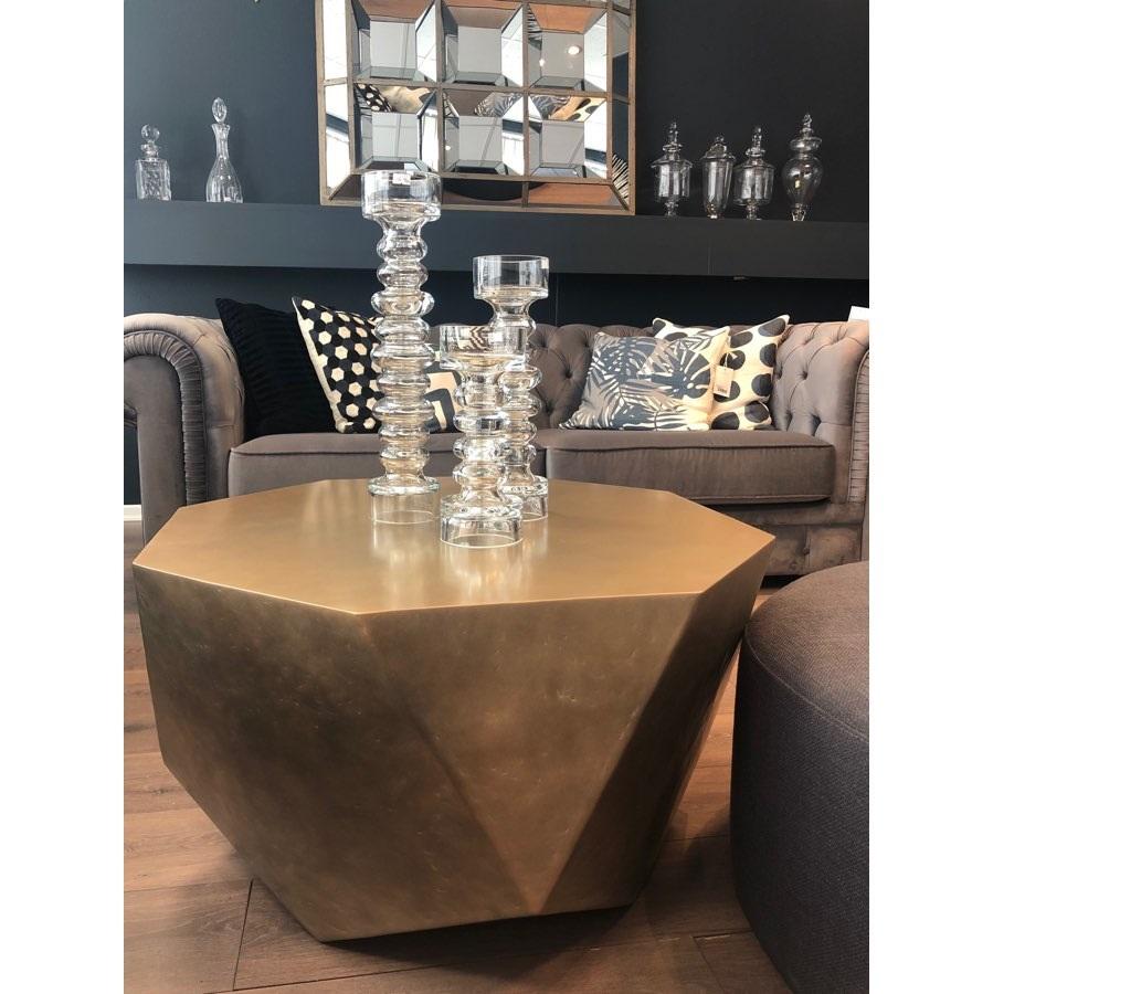 XXIe siècle et contemporain Ensemble de 2 tables basses à facettes en placage de bois d'ébène de Macassar en vente