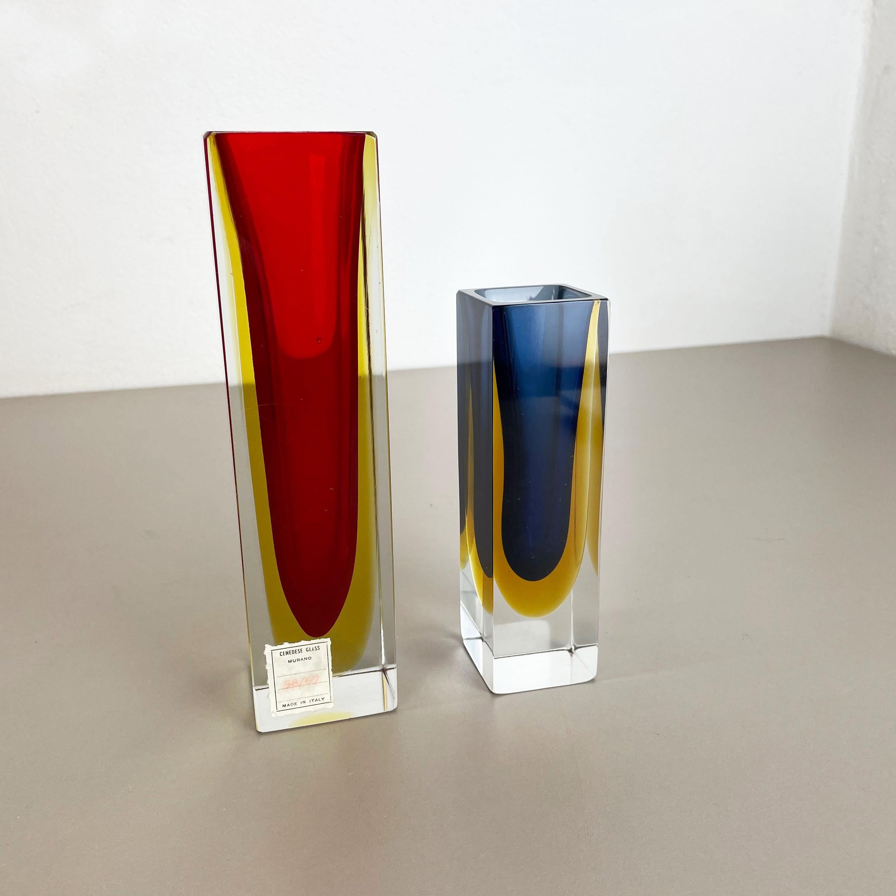 Mid-Century Modern Set of 2 Faceted Murano Glass Sommerso Vases by Cenedese Vetri, Italy, 1970s For Sale