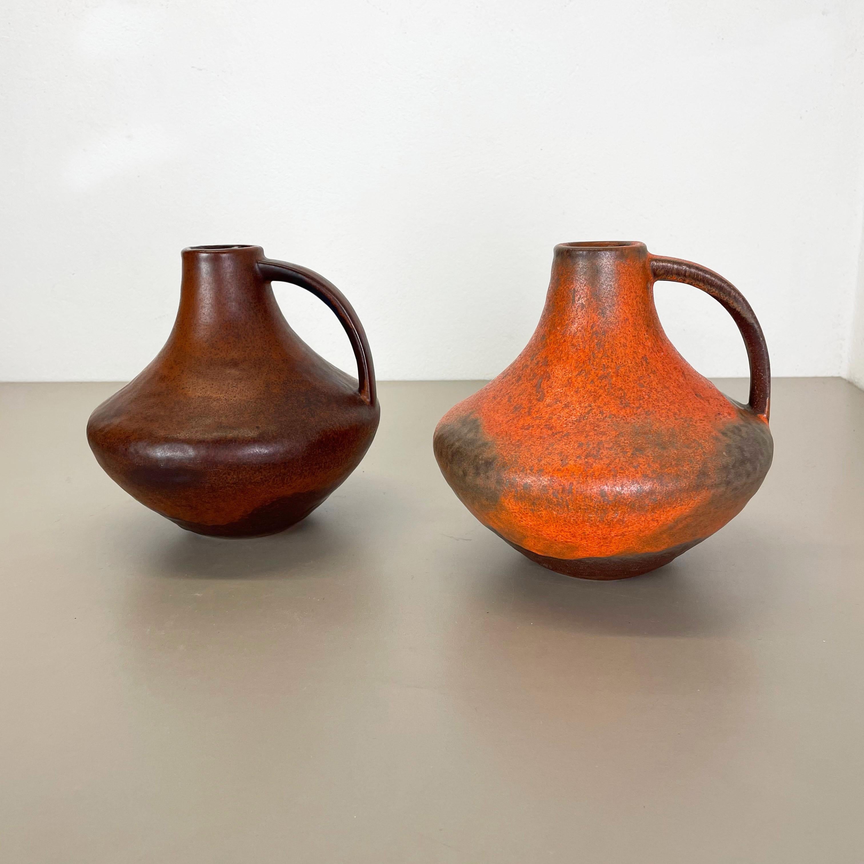 Set von 2 Vasen aus Fett Lava-Keramik Heinz Siery Carstens Tnnieshof, Deutschland, 1970er Jahre im Zustand „Gut“ im Angebot in Kirchlengern, DE