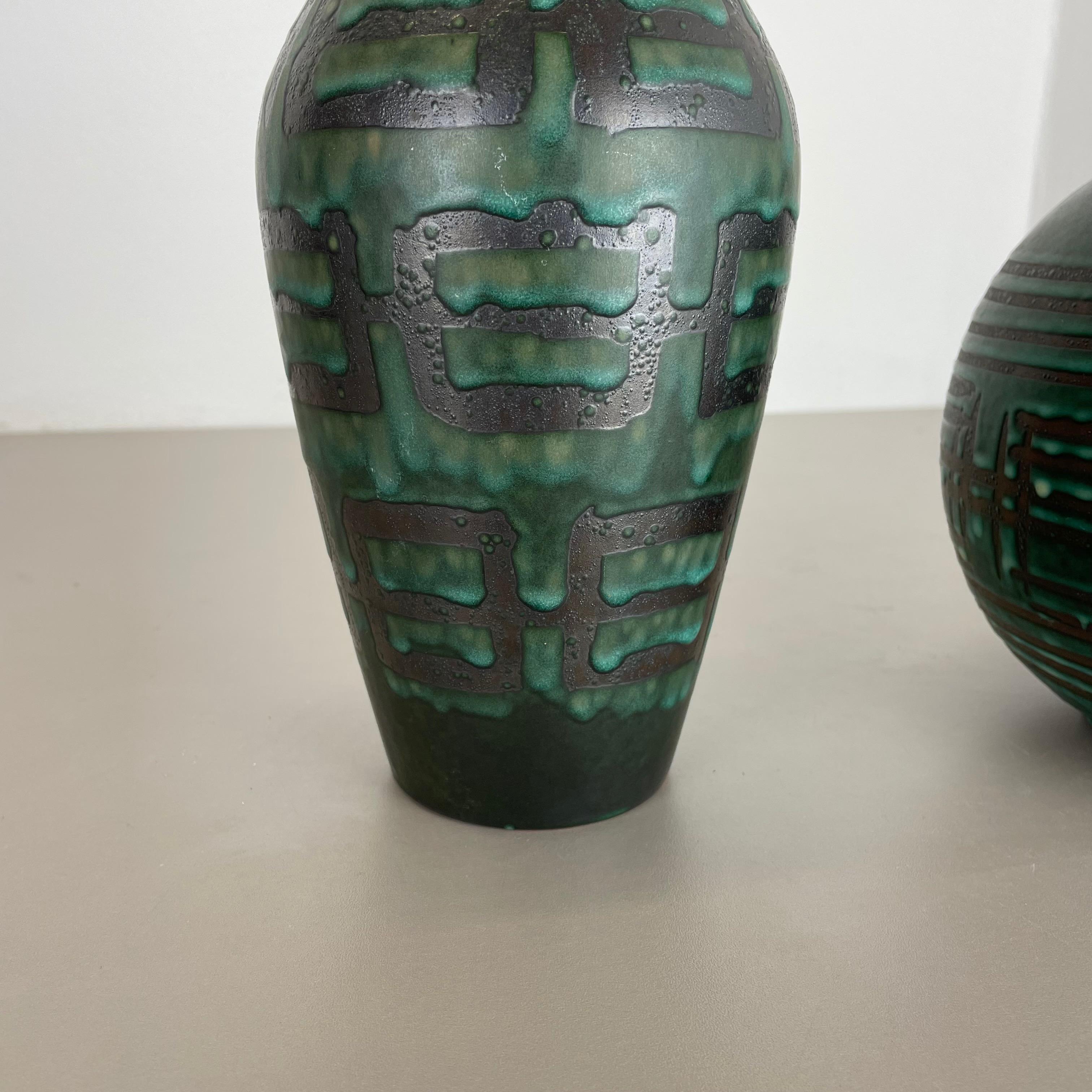20th Century Set of 2 Fat Lava Pottery Vases Heinz Siery Carstens Tönnieshof, Germany, 1970s For Sale