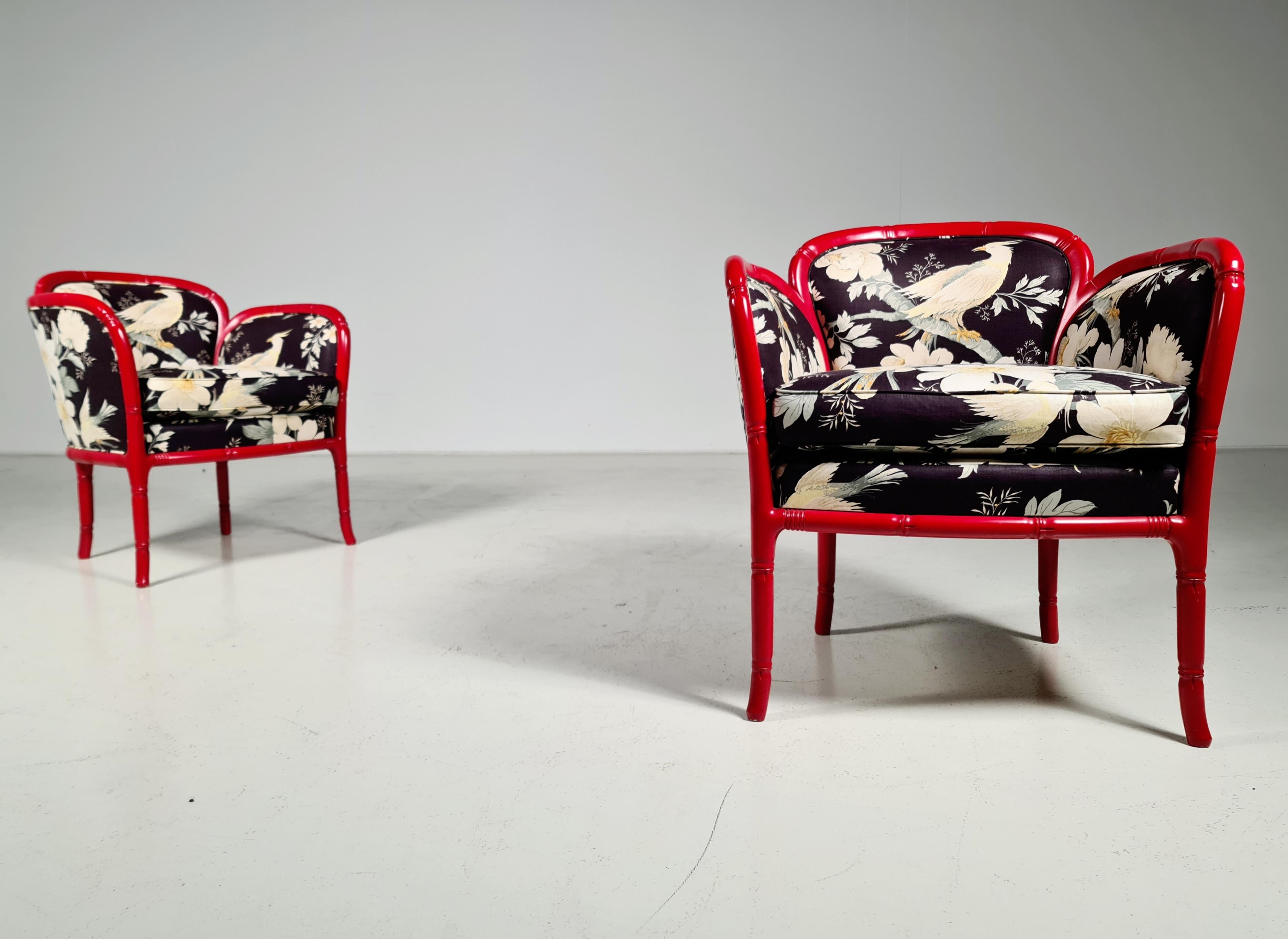 Milieu du XXe siècle Ensemble de 2 fauteuils club en faux bambou avec tissu de style japonais, France, années 1960 en vente