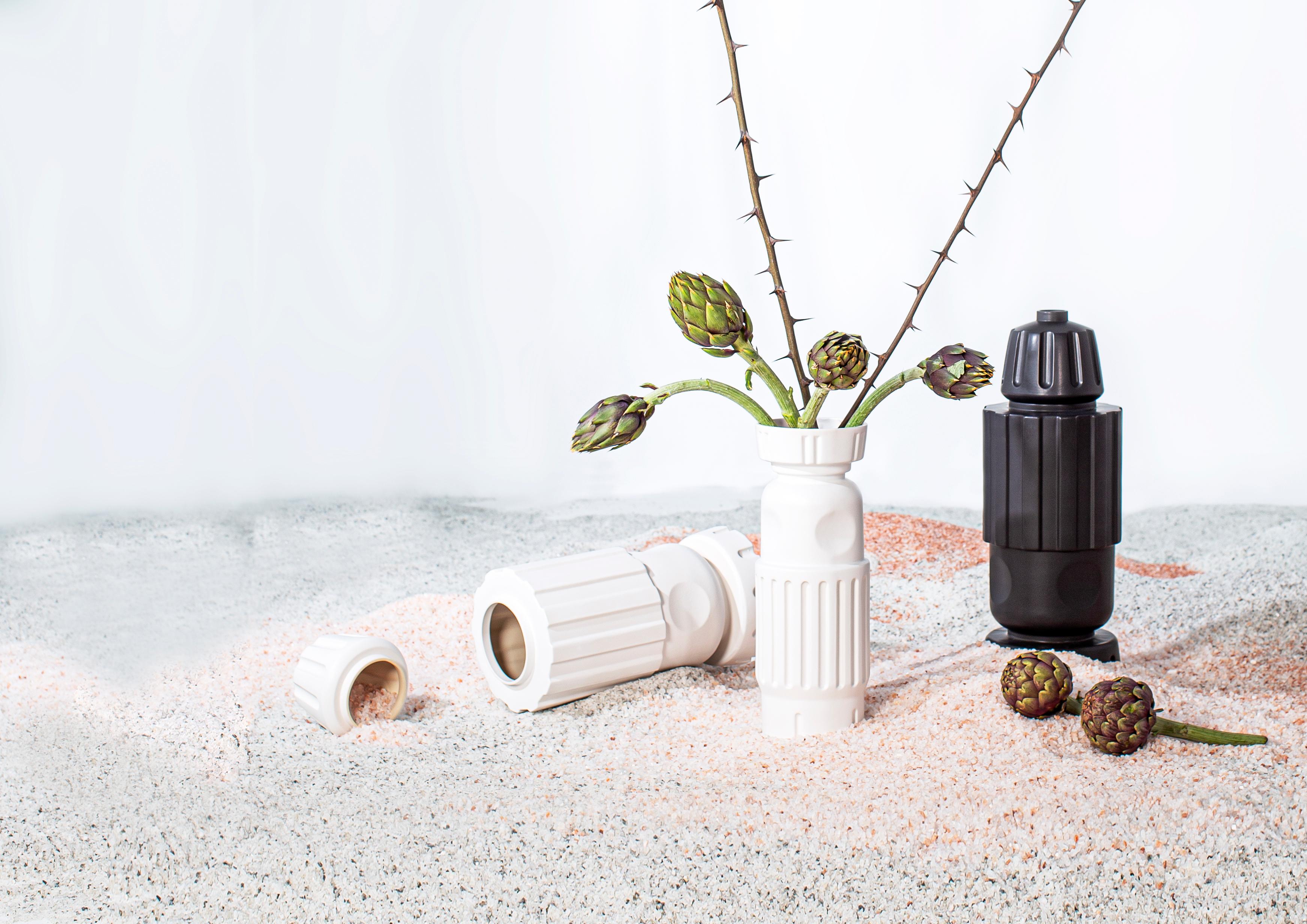 Ceramic Set of 2 Fg Vases and Boxes by Pulpo