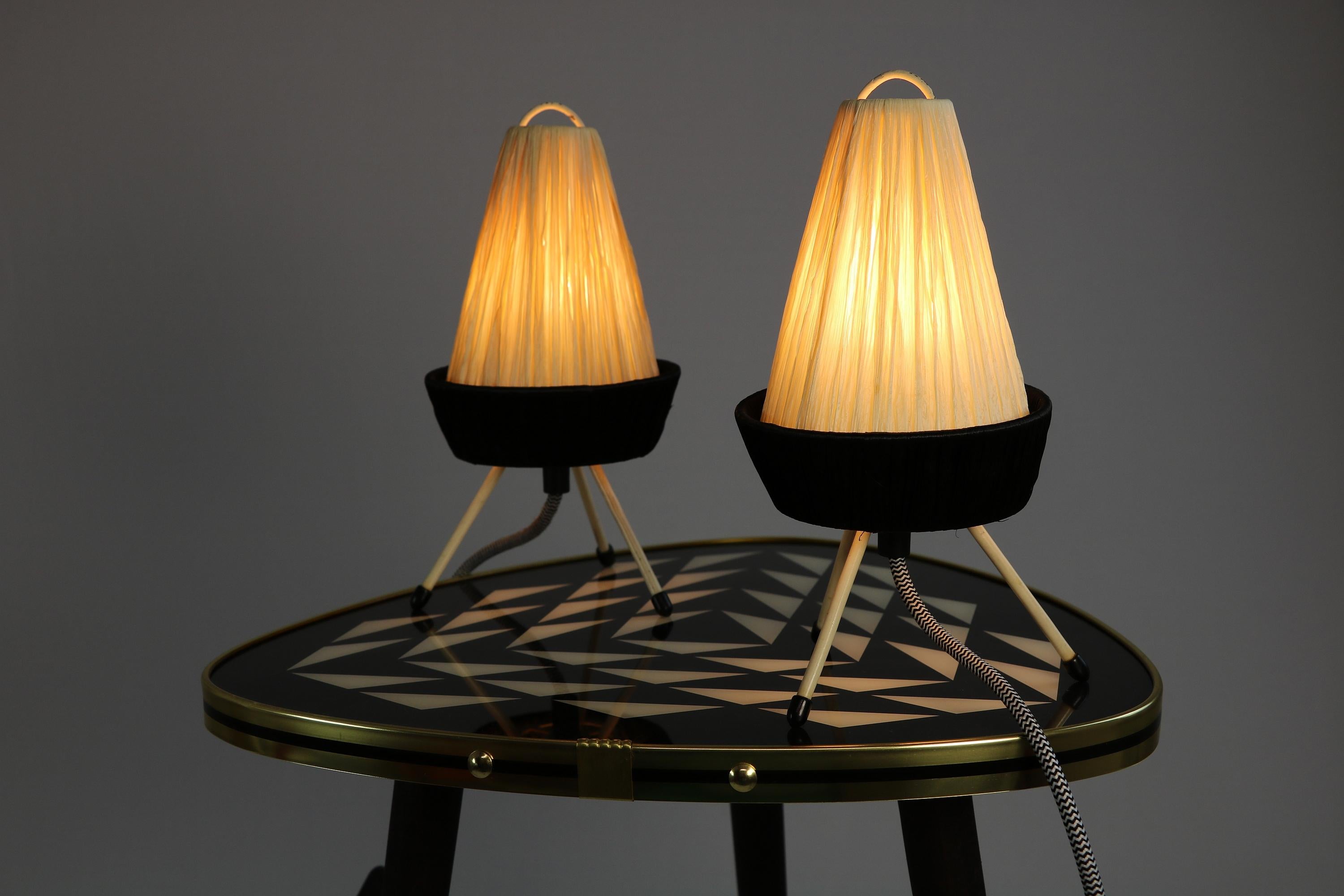 Set of 2 Filigree Table Lamps, Raffia Shade, Germany, Tripod, 1950s For Sale 1