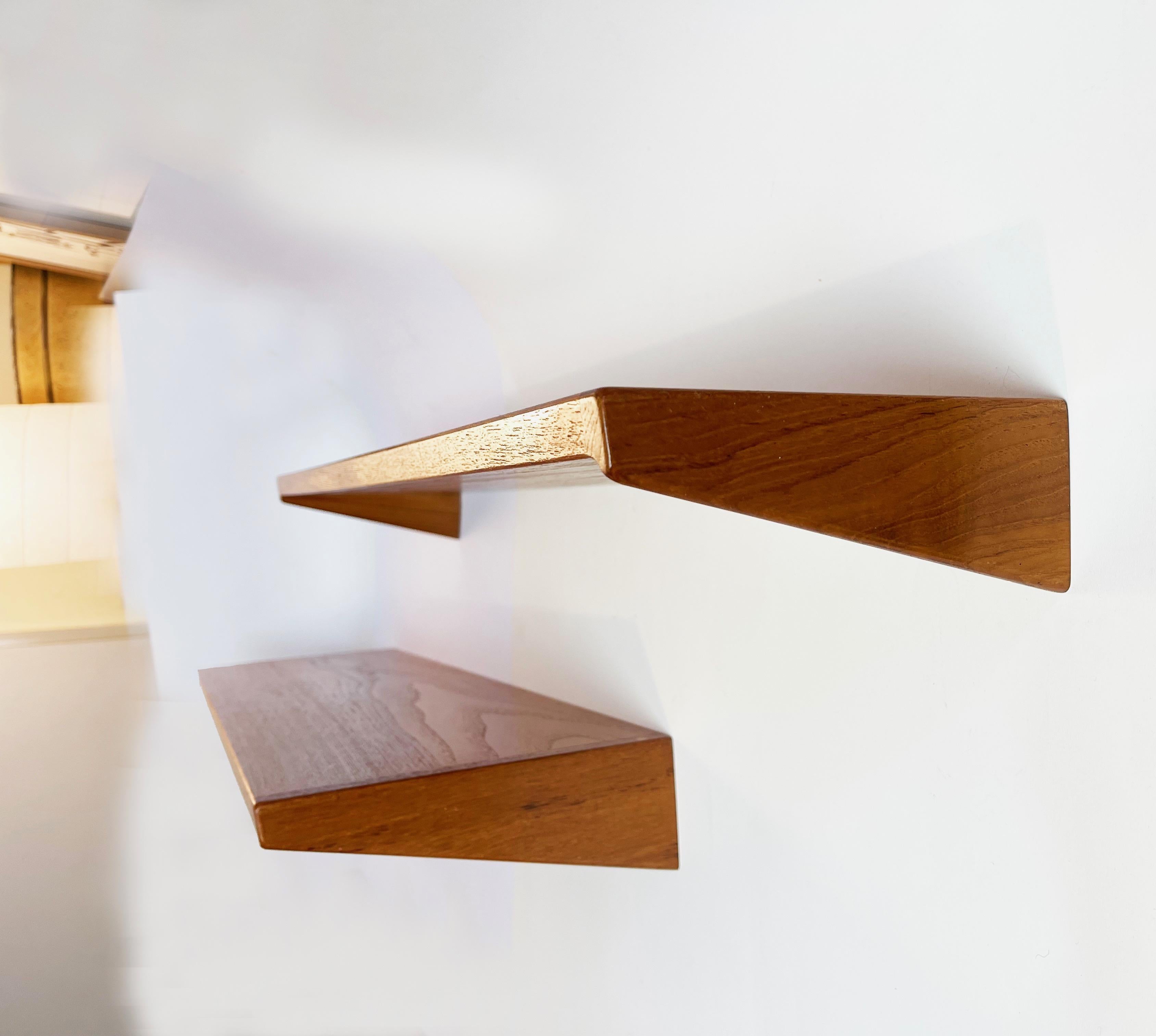 Mid-Century Modern Set of 2 Floating Shelves, Teak by Kai Kristiansen for Fm Møbler, 1960s, Denmark For Sale