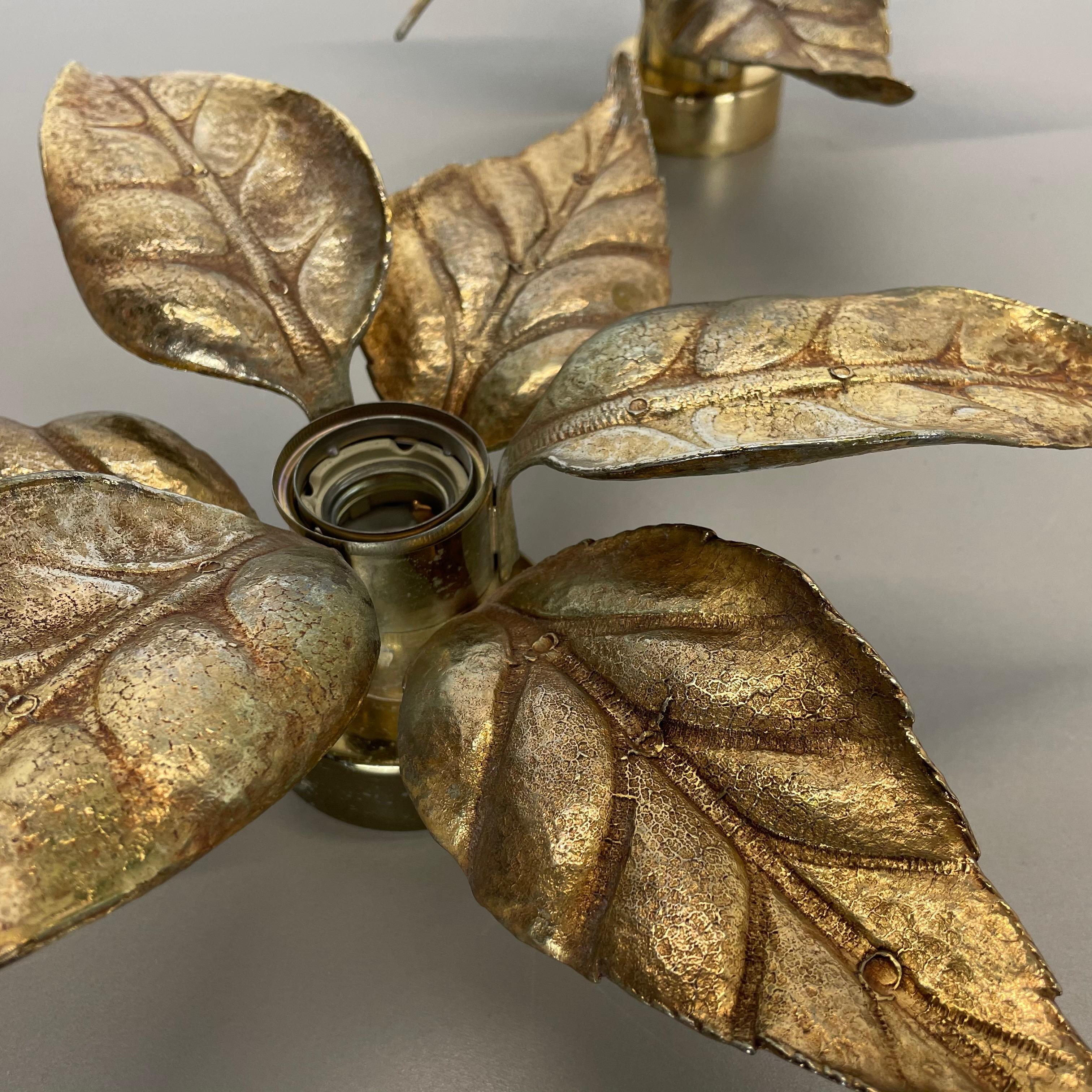 Set of 2 Floral Brutalist Brass Metal Wall Ceiling Light by Willy Daro, Belgium 8