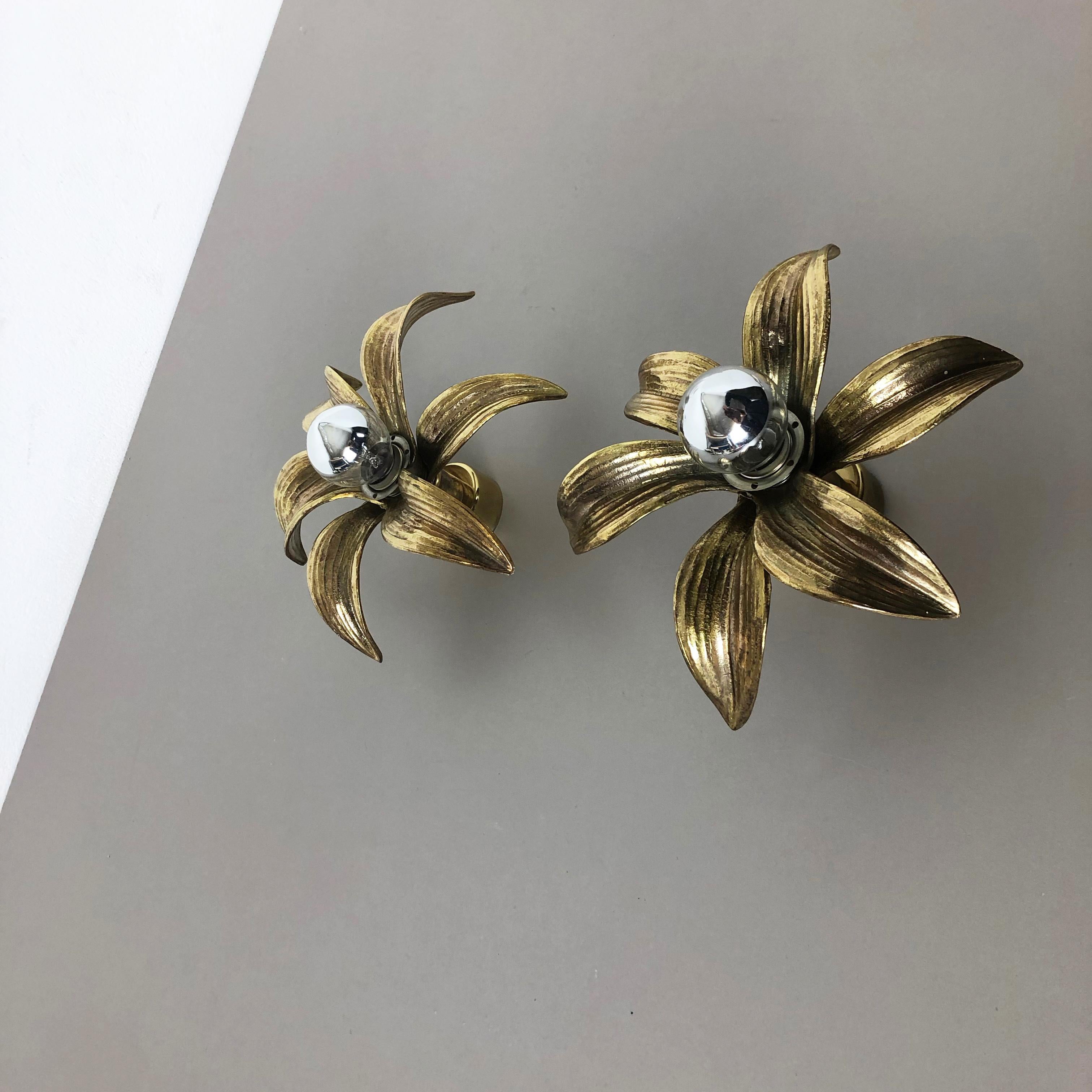 Mid-Century Modern Set of 2 Floral Brutalist Brass Metal Wall Ceiling Light by Willy Daro, Belgium