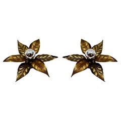 Set di 2 lampade da parete o plafoniere floreali Hollywood Regency di Willy Daro