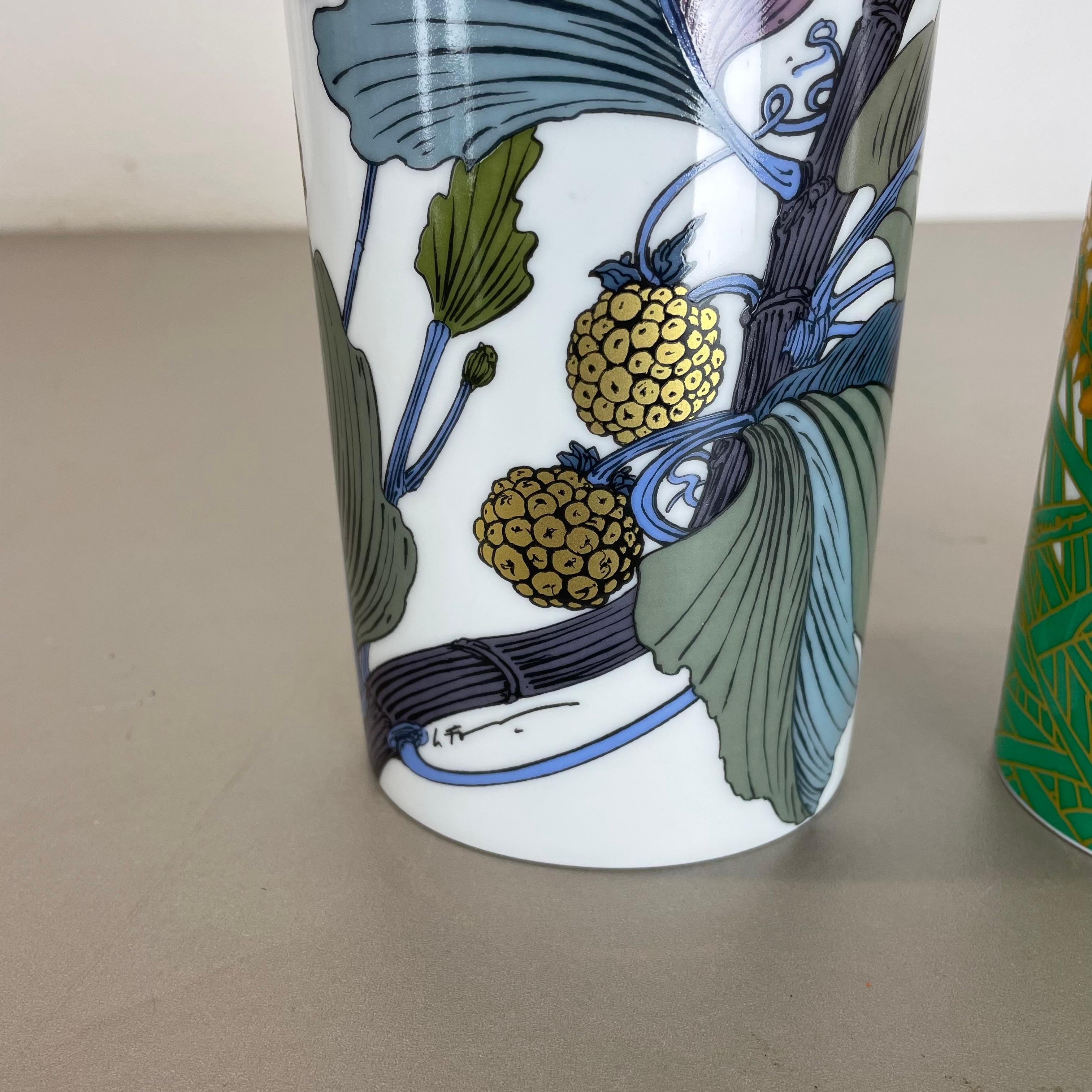 Set of 2 Floral Vases by W. Bauer and A. Le Foll for Rosenthal, Germany, 1980s In Good Condition For Sale In Kirchlengern, DE