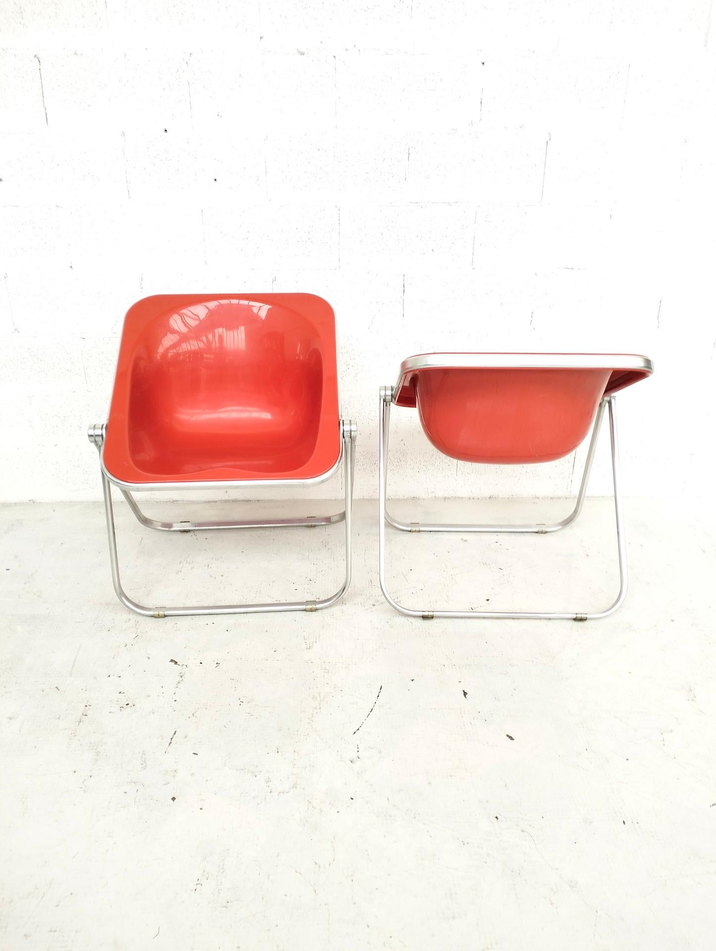 Set aus 2 klappbaren Sesseln Plona mod. von G. Piretti für Anonima Castelli, 70er Jahre im Angebot 2