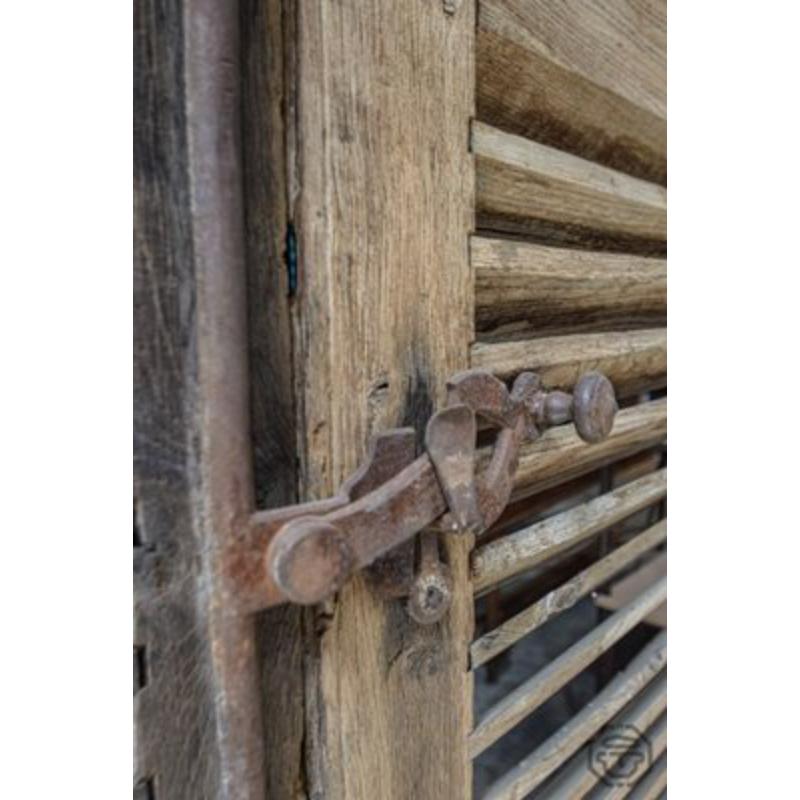 Set of 2 French Oak Chateau Doors

Vintage Design
Old pair of flaps castle 19th century French.

Additional information:
Materials: Metal, Oak
Color: Gray
Design Period: Before 1890
Production Period: Before 1890, 1930 to 1939
Country of