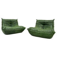 Set of 2 French Togo Chairs in Green Leather by M. Ducaroy for Ligne Roset.