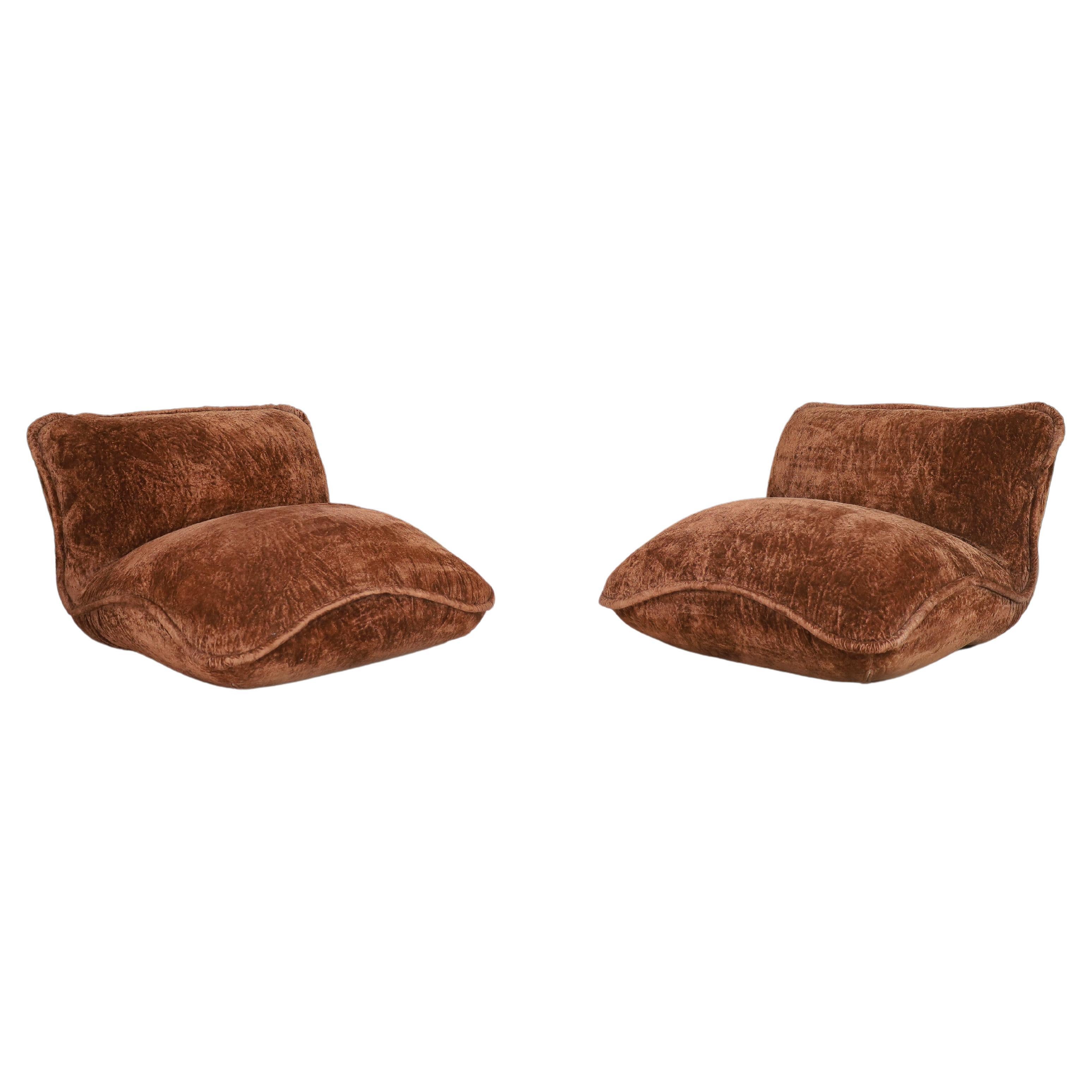 Set of 2 "Gena" Lounge Chairs by Claudio Vagnoni for 1P Italy, 1969 For Sale