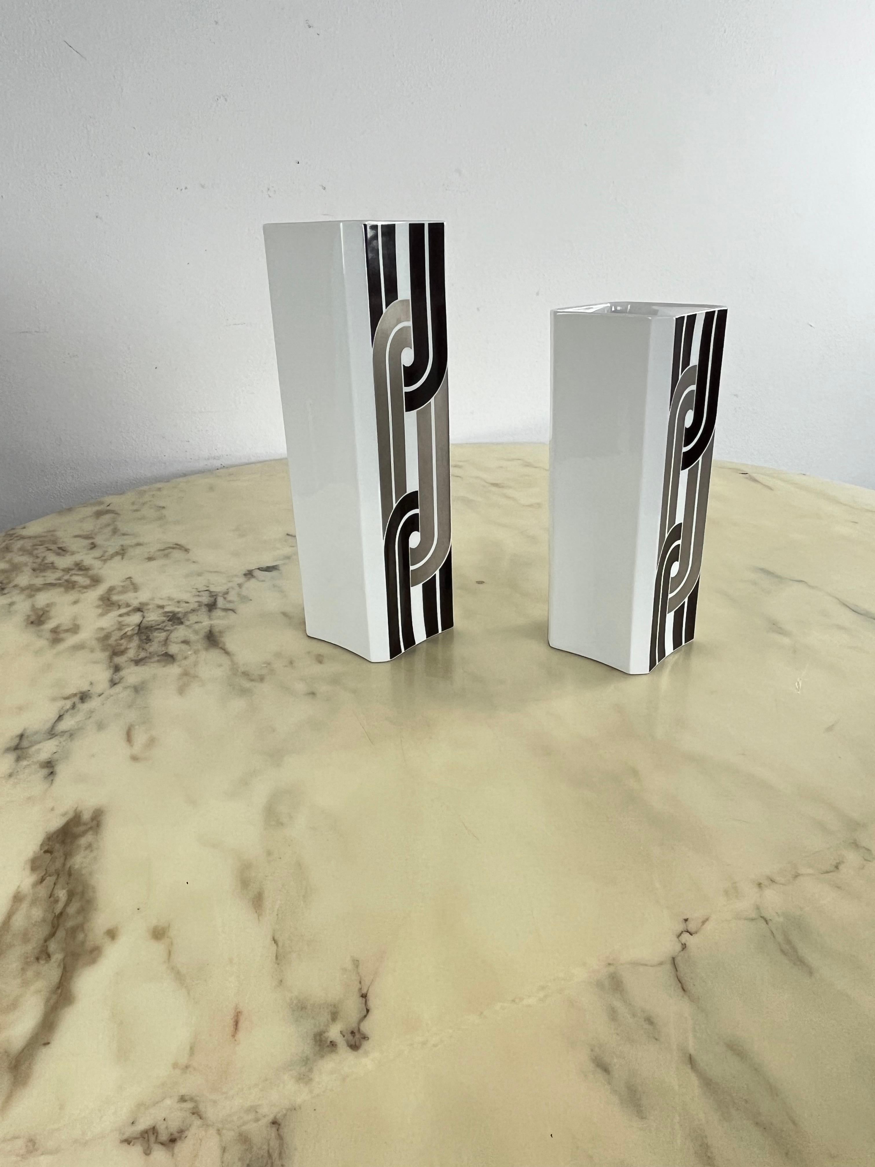 Set di 2 vasi in ceramica tedesca di Hermann Schwahn per Hutschenreuther degli anni '70 In condizioni buone in vendita a Palermo, IT