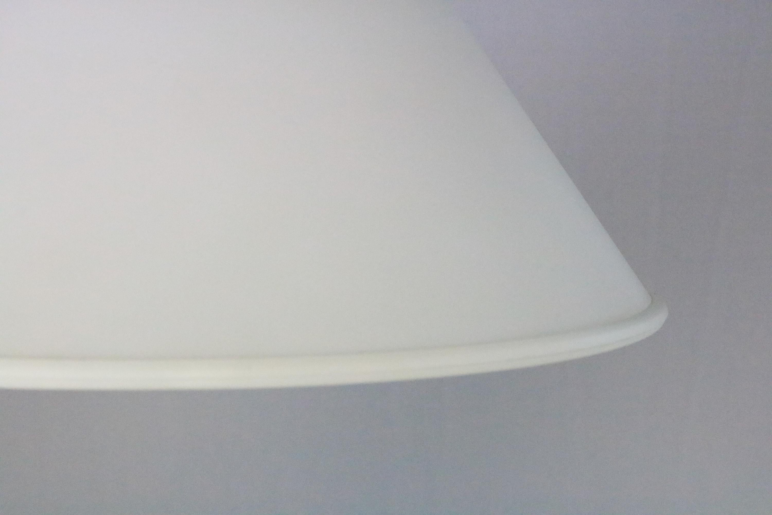 Set di 2 lampade a sospensione tedesche di Limburg, vetro smerigliato, anni '70 in vendita 2