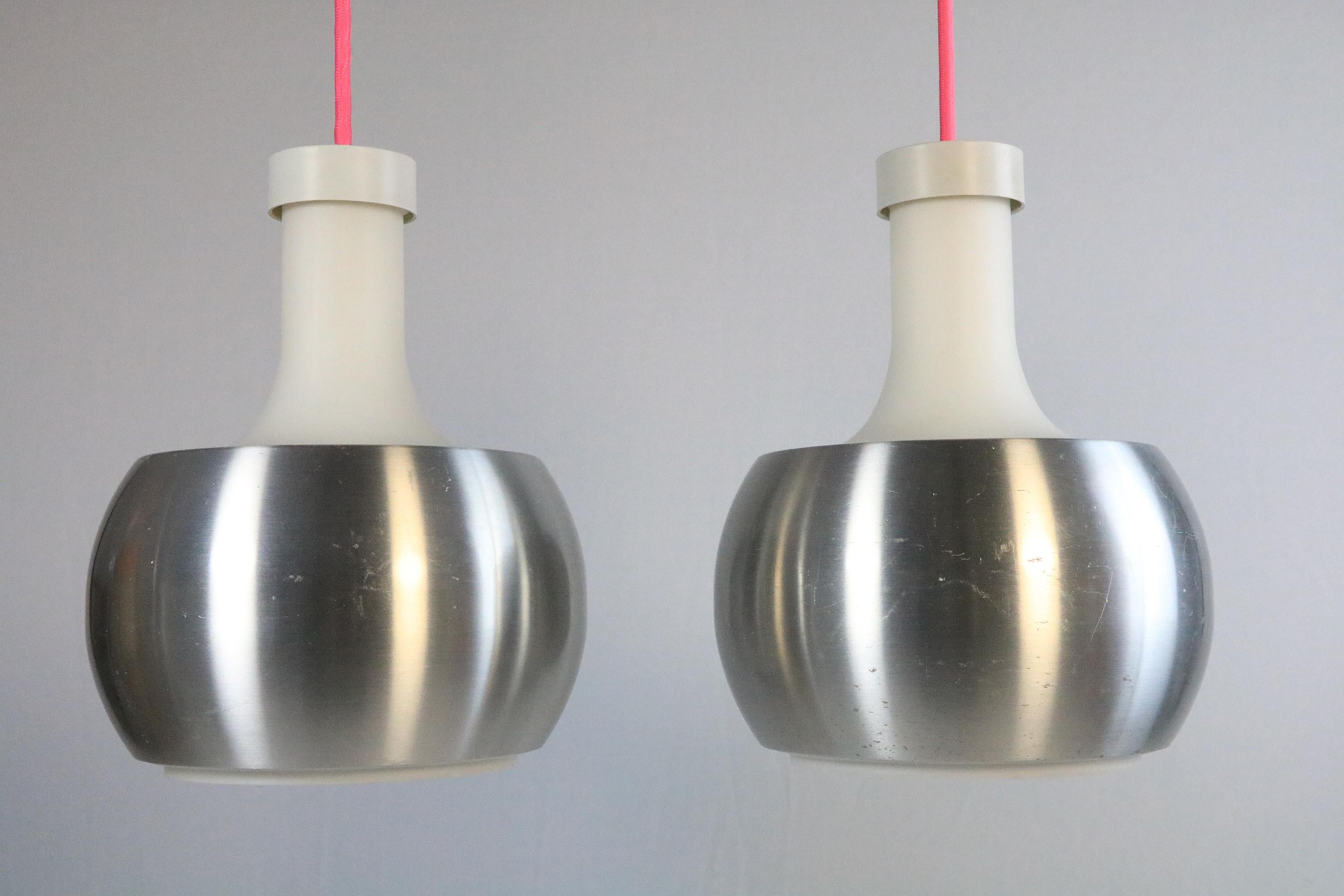 Set of 2 German Hanging Lamps by STAFF, Glass / Metal, 1970s In Good Condition For Sale In Berlin, BE