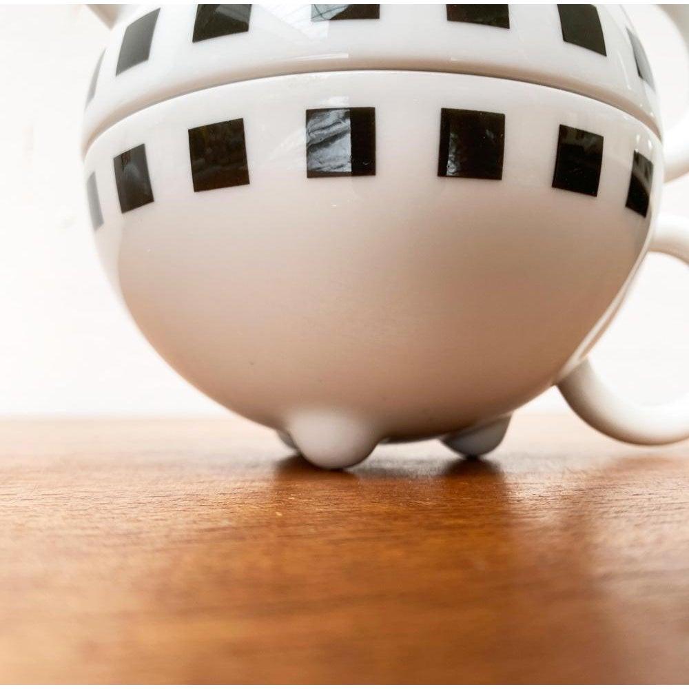 Set di 2 teiere o caffettiere tedesche postmoderne della serie Fantasia con tazza, anni '80 in vendita 5
