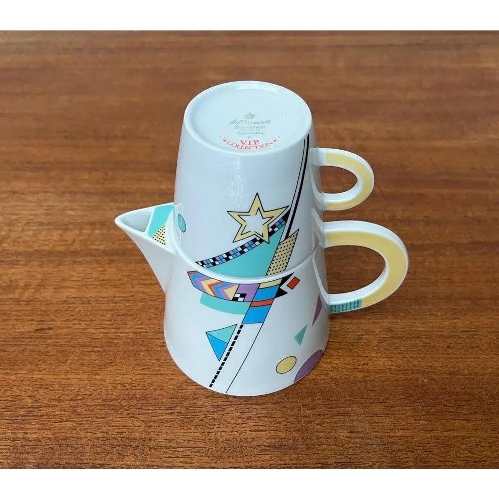 Satz von 2 deutschen postmodernen Teekannen oder Couchtischen mit Tasse von Seltmann Weiden im Angebot 2