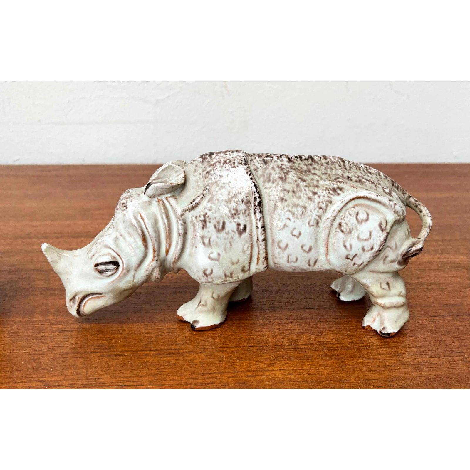 Set of 2 German Studio Pottery Camel and Rhino Figures from Hamelner Töpferei For Sale 6