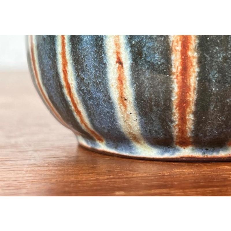 Juego de 2 jarras y cuencos pequeños de Studio Pottery alemán de Monika Maetzel Cerámico en venta