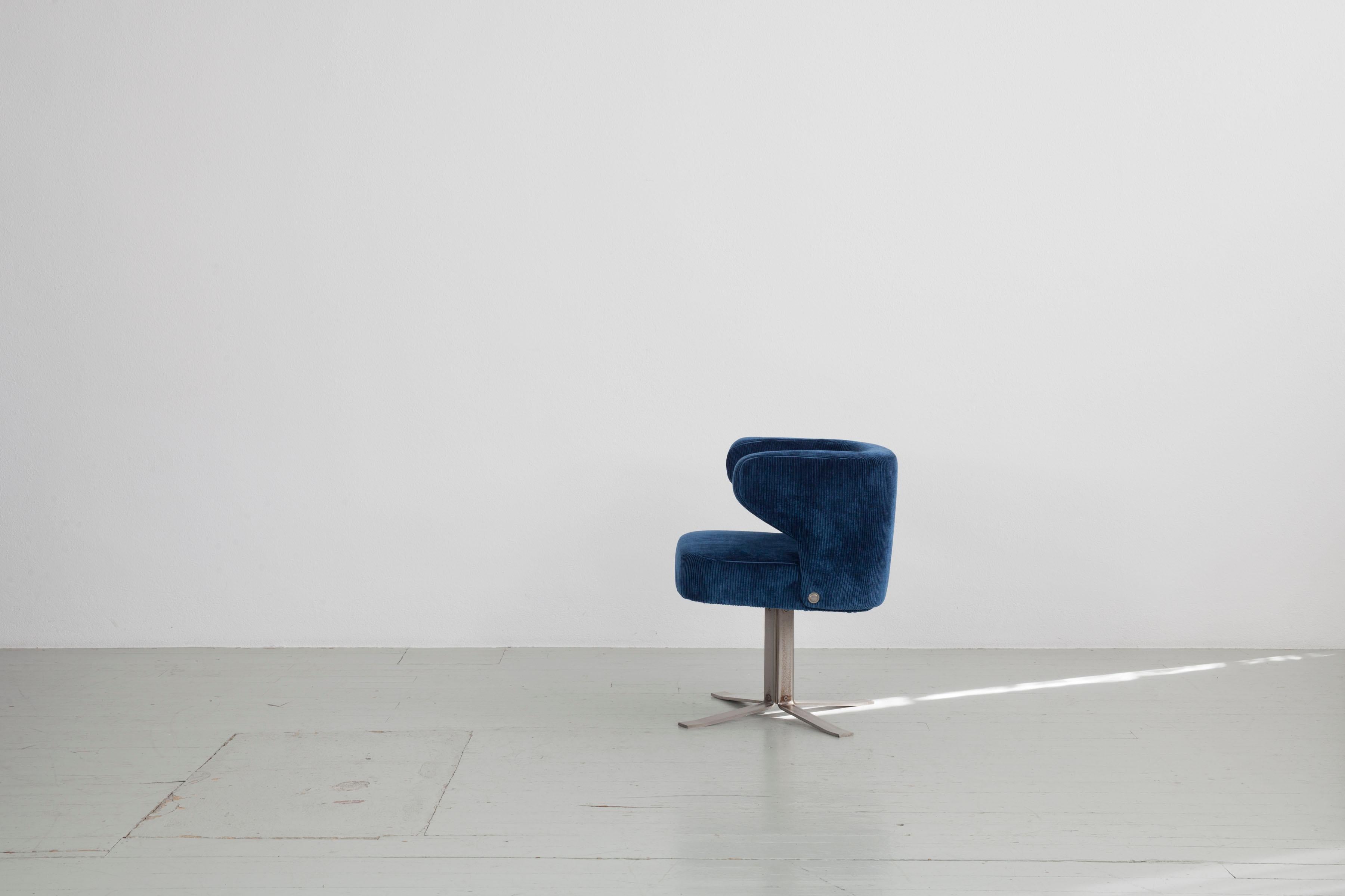 Set of 2 Gianni Moscatelli Swivel chairs, Formanova. Model 