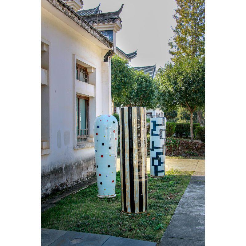 XXIe siècle et contemporain Ensemble de 2 vases à pois géants et à oiseaux de WL CERAMICS en vente