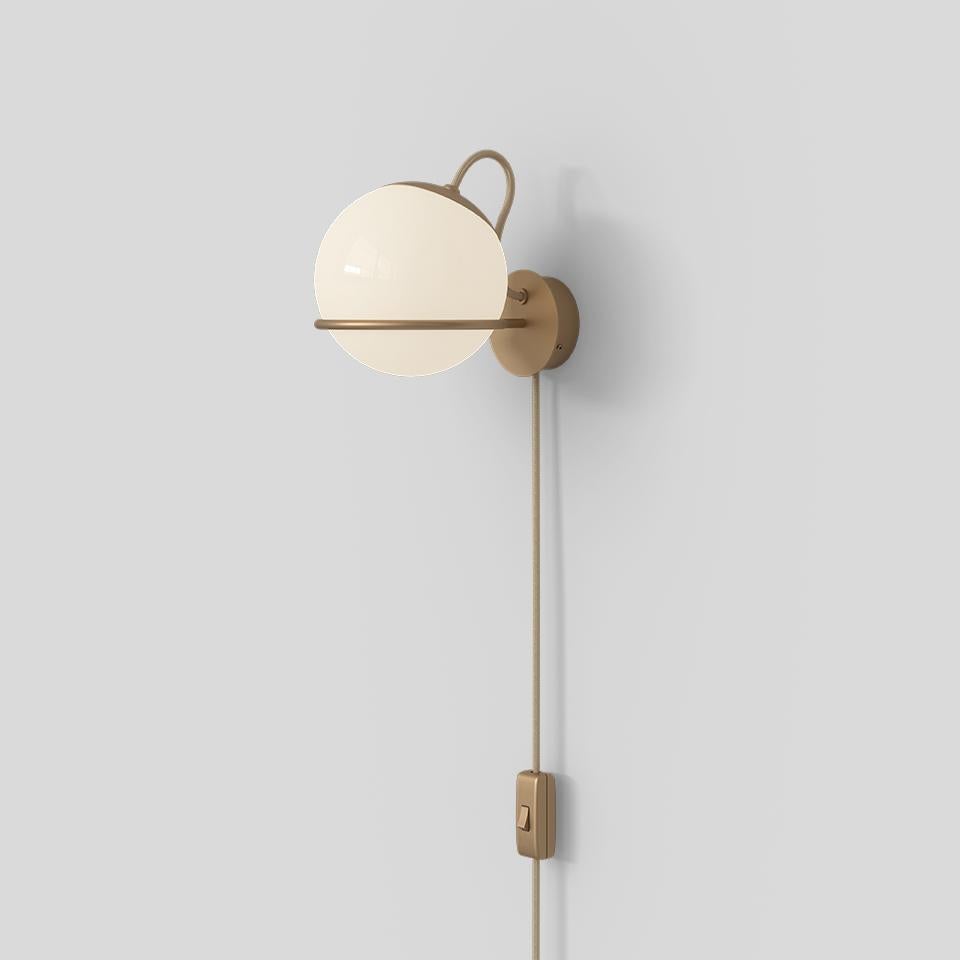 Set aus 2 Gino Sarfatti-Lampen, Modell 237/1, mit Champagnerhalterung von Astep (Moderne der Mitte des Jahrhunderts) im Angebot