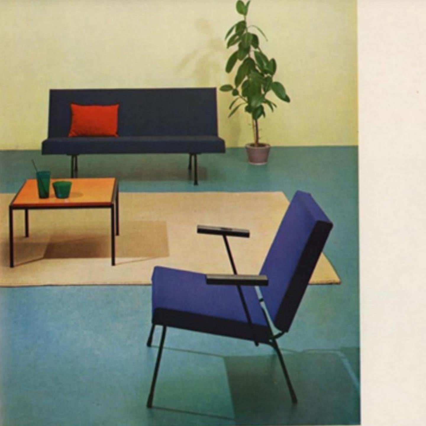 Mid-Century Modern Set of 2 Gispen 1407 Armchairs in Vinyl by Wim Rietveld & Andre Cordemeyer For Sale