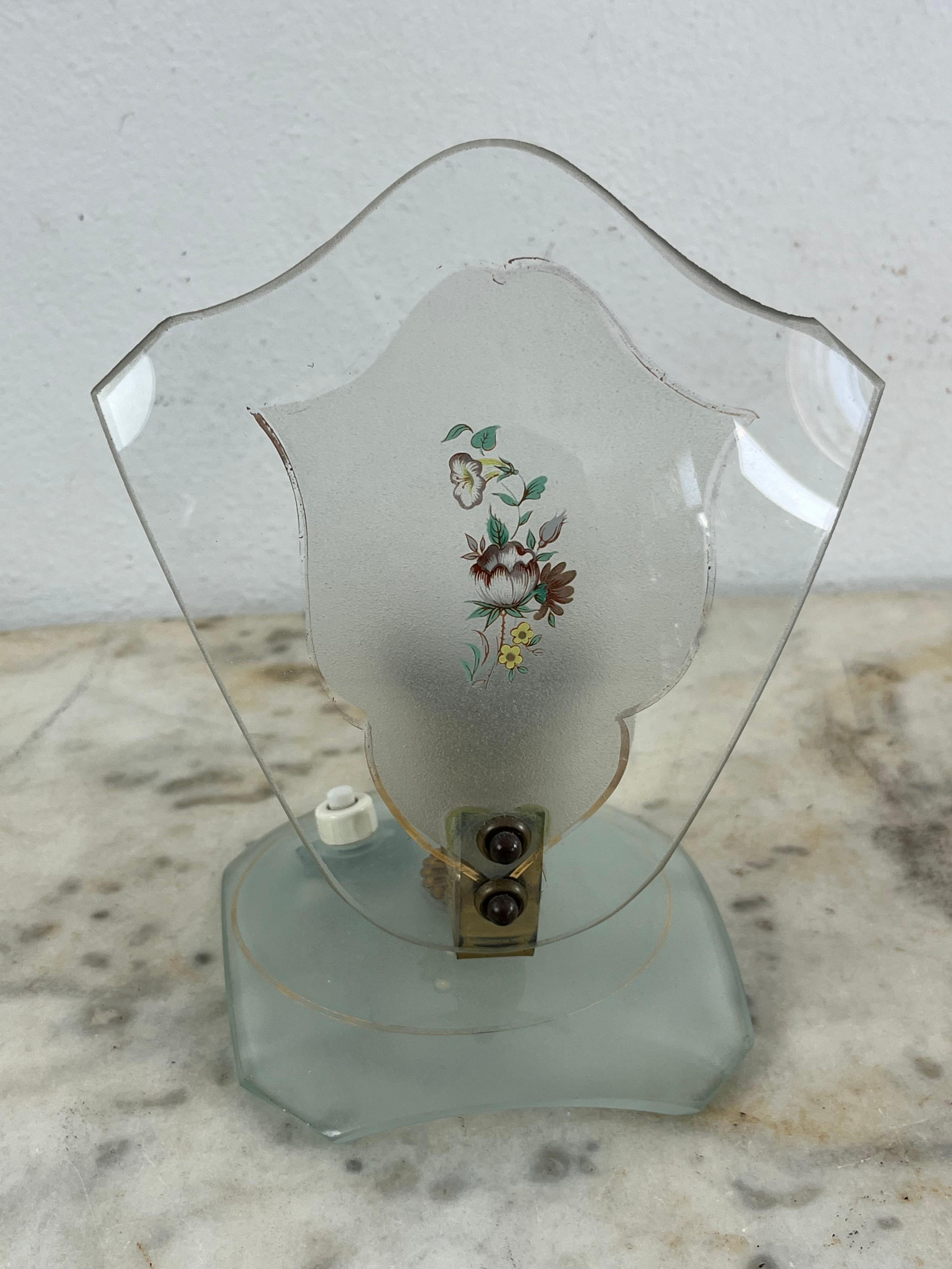 italien Ensemble de 2 lampes de chevet en verre et laiton, dans le style de Pietro Chiesa, années 1950 en vente