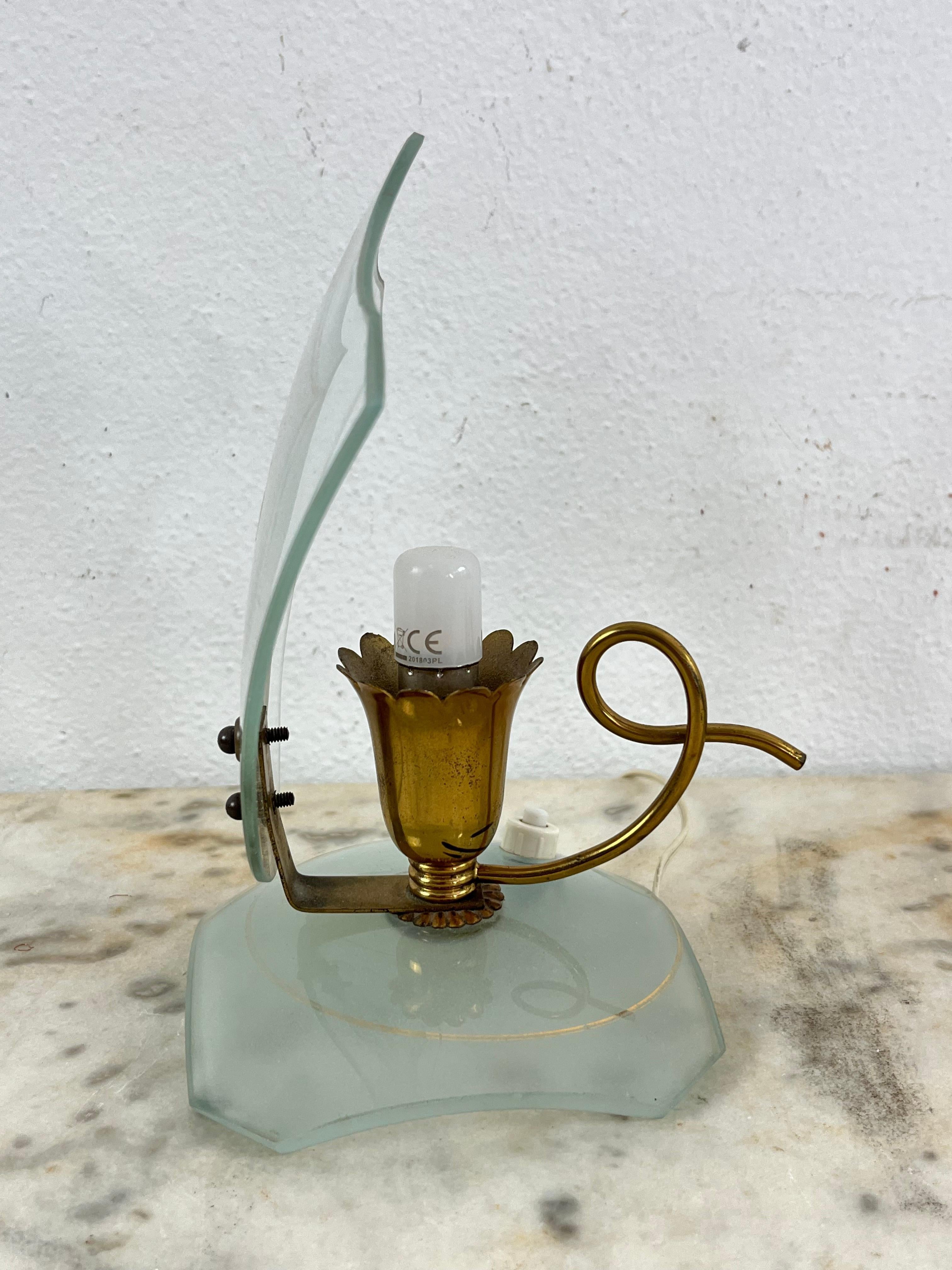 Ensemble de 2 lampes de chevet en verre et laiton, dans le style de Pietro Chiesa, années 1950 en vente 3