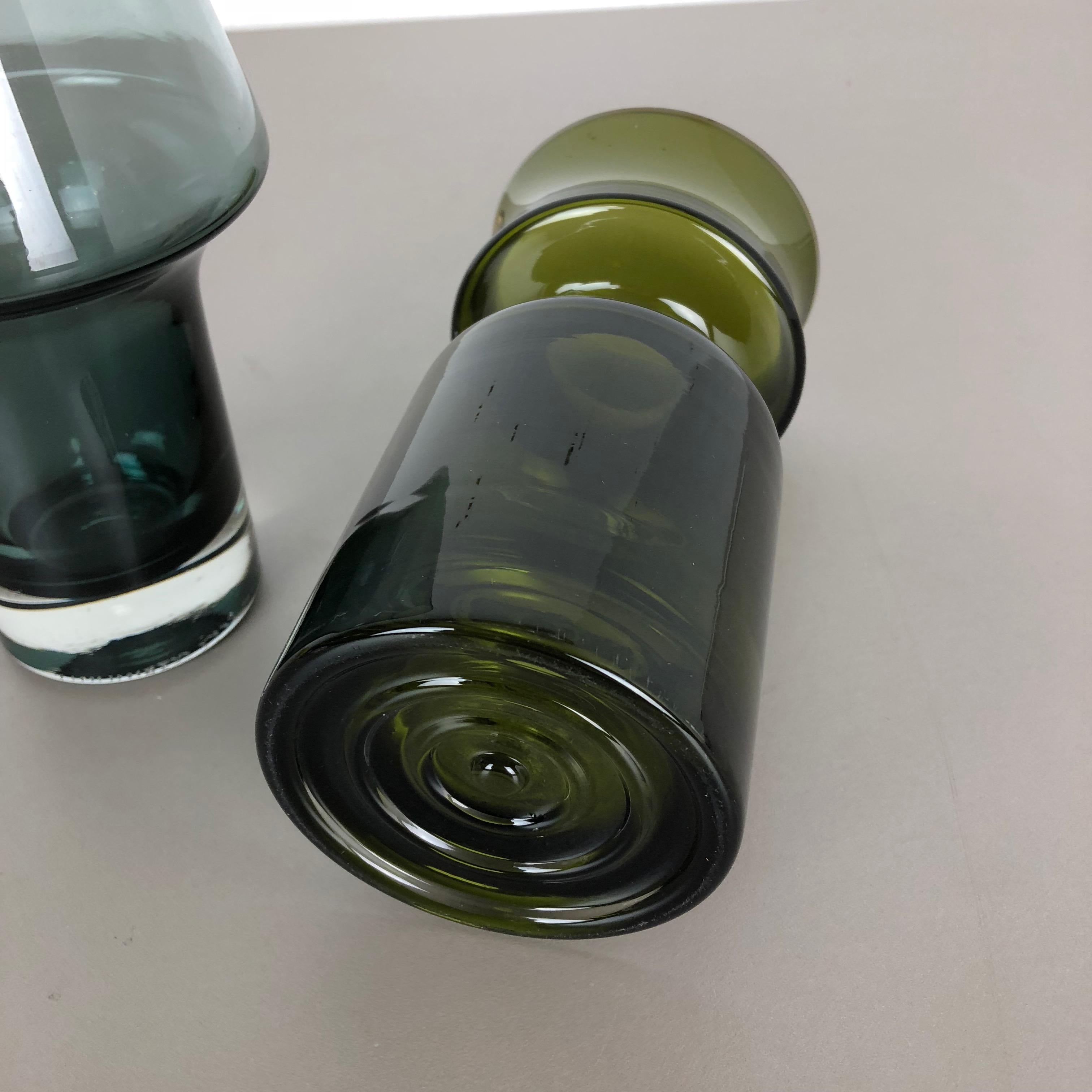 Set of 2 Glass Vases by Tamara Aladin for Riihimaen Lasi Oy, Finland, 1970s For Sale 5