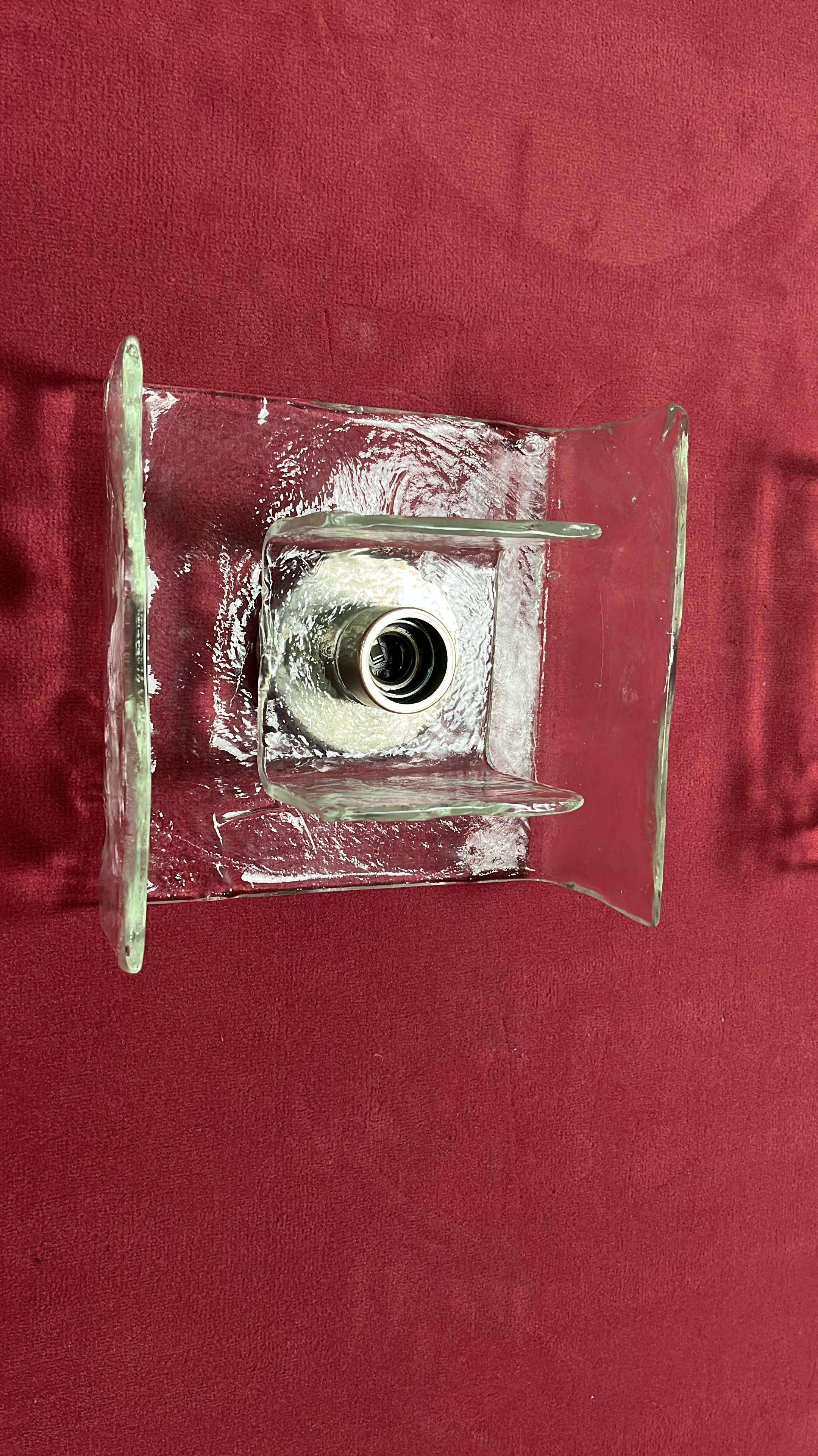 Juego de 2 lámparas de pared de cristal de Carlo Nason para Kalmar, años 60 en venta 11