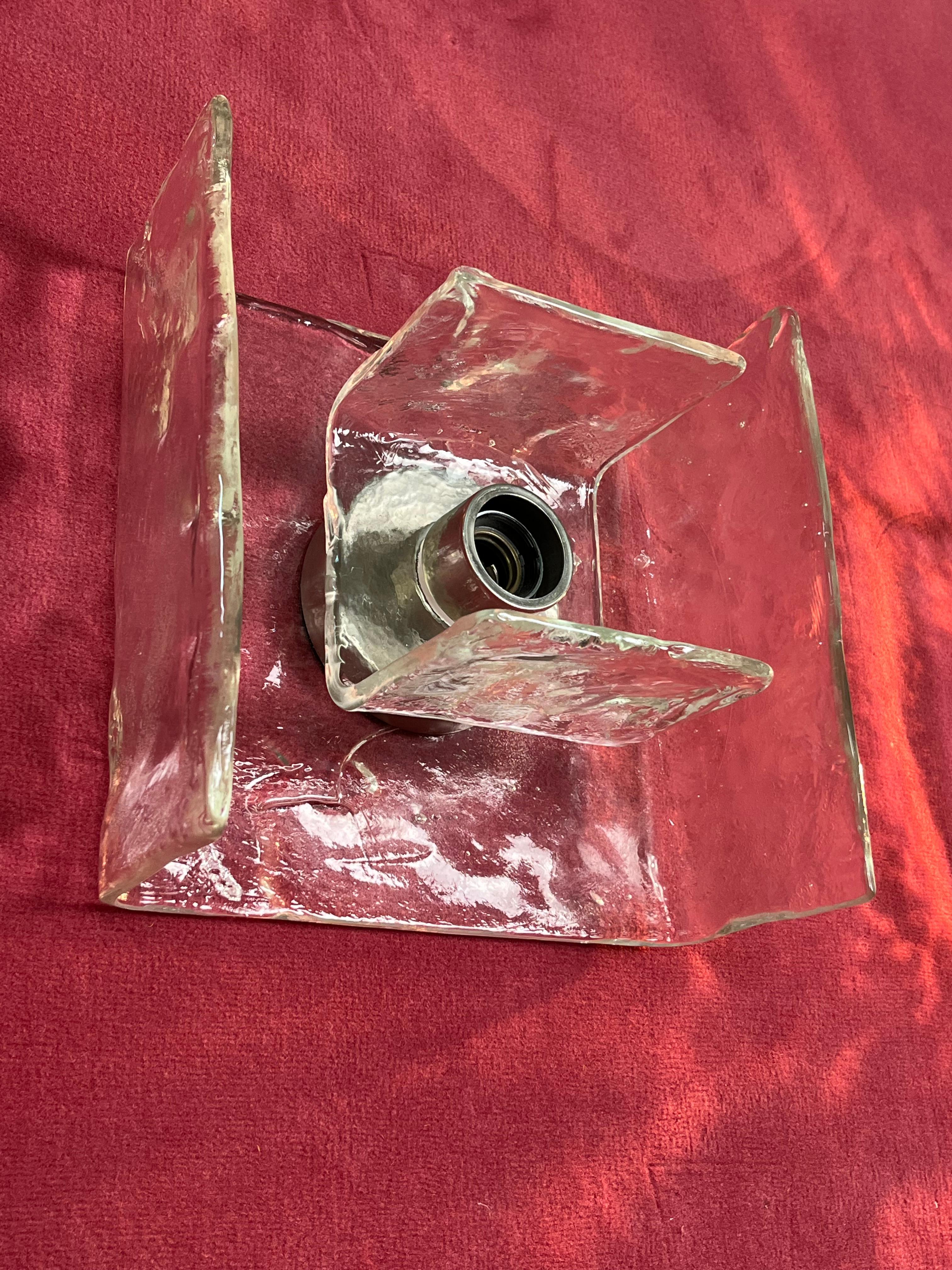 Juego de 2 lámparas de pared de cristal de Carlo Nason para Kalmar, años 60 en venta 1