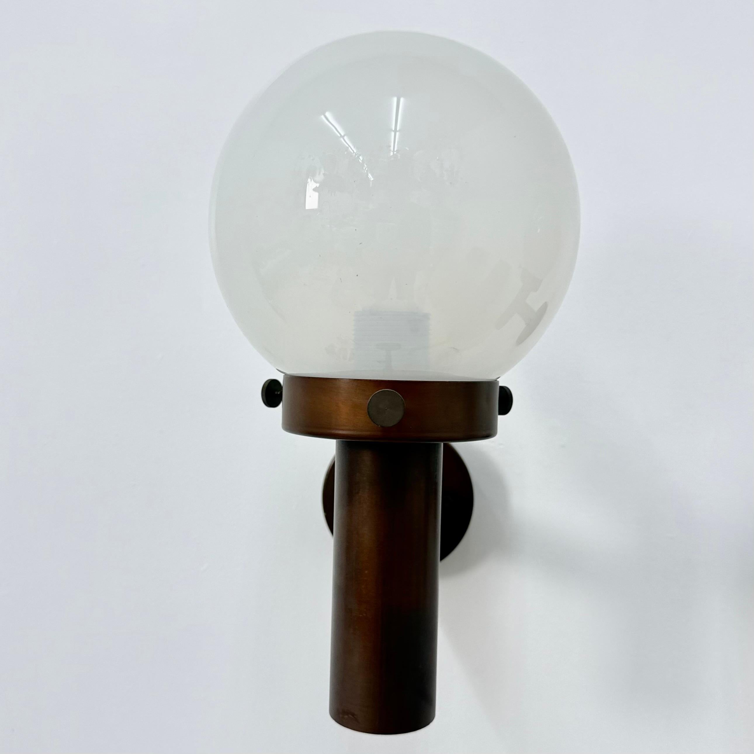 Set of 2 globe glass wall lamps sconces by Lisa Pape Sweden , 1970s For Sale 3