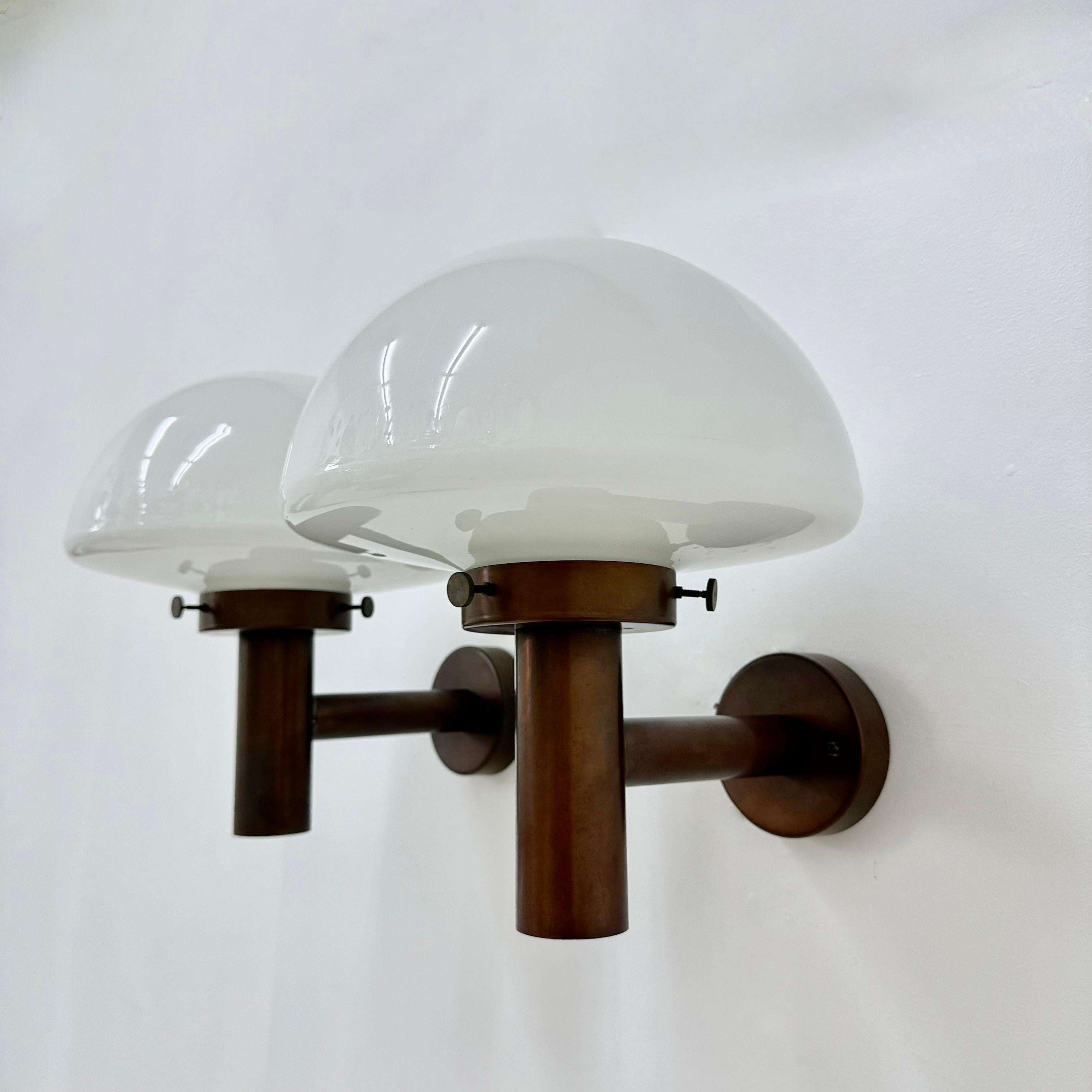 Set of 2 globe glass wall lamps sconces by Lisa Pape Sweden , 1970s For Sale 4