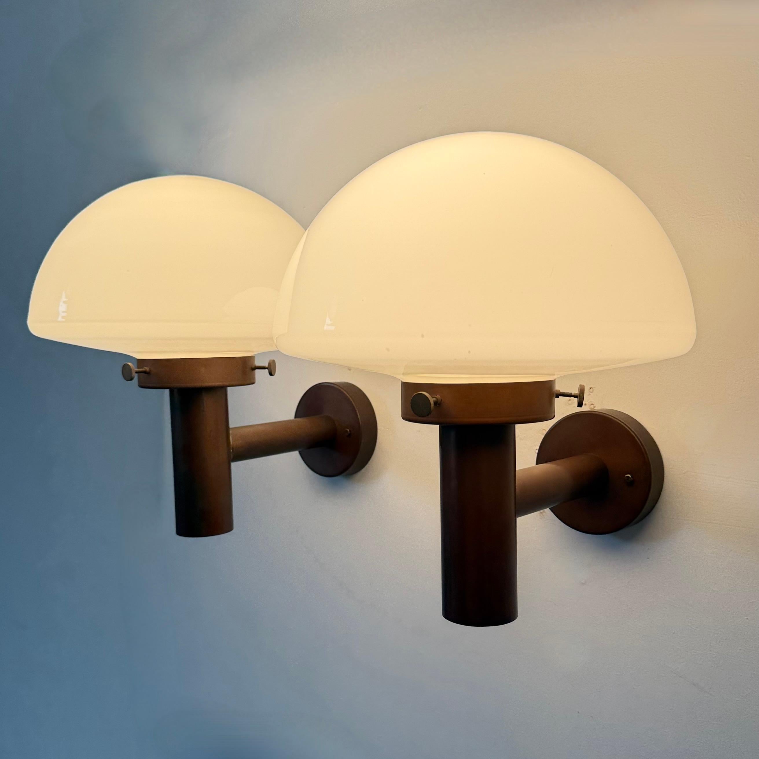 Set of 2 globe glass wall lamps sconces by Lisa Pape Sweden , 1970s For Sale 11