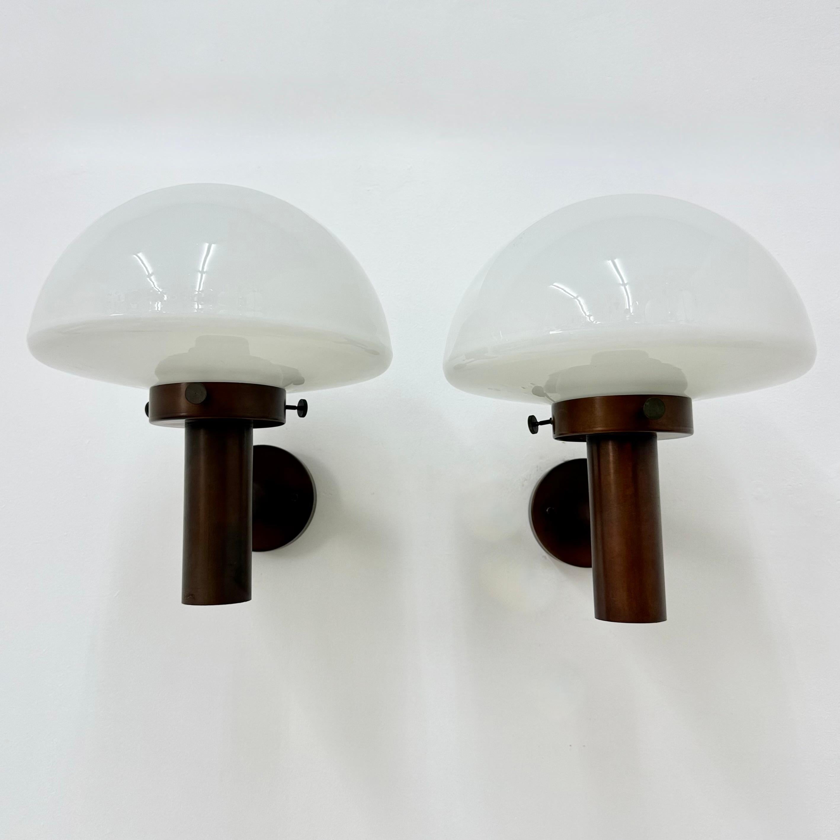 Scandinavian Modern Set of 2 globe glass wall lamps sconces by Lisa Pape Sweden , 1970s For Sale