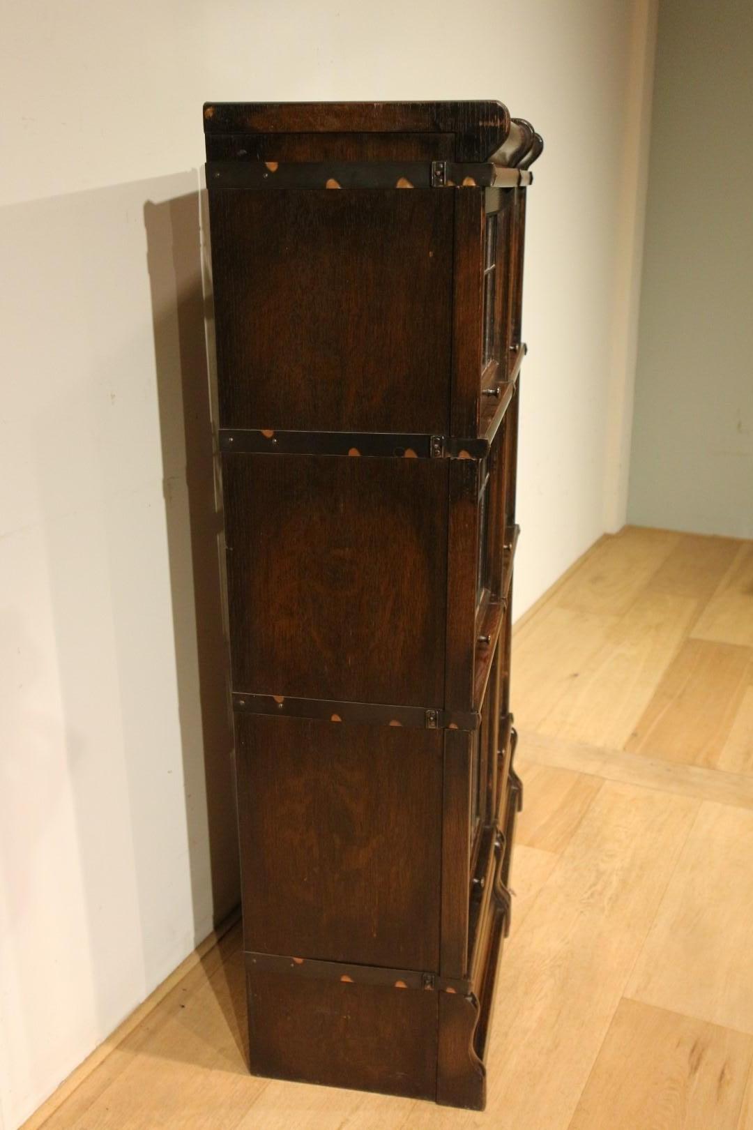 Set of 2 Globe Wernicke Bookcases For Sale 1