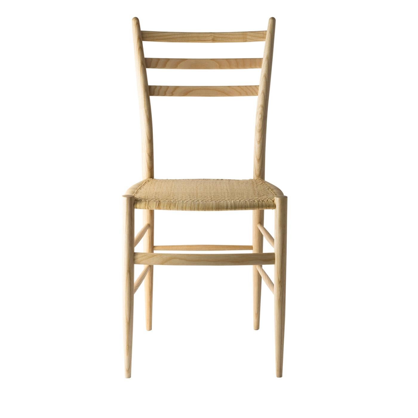 Comfortable and robust chair in three charming color combinations of ash wood, delicately crafted in the traditional Chiavari design. This piece of furniture is particularly suited for the kitchen and dining room.