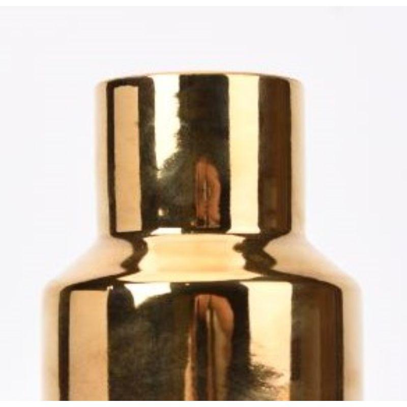 Vernissé Ensemble de 2 vases courts dorés et noirs par WL CERAMICS en vente