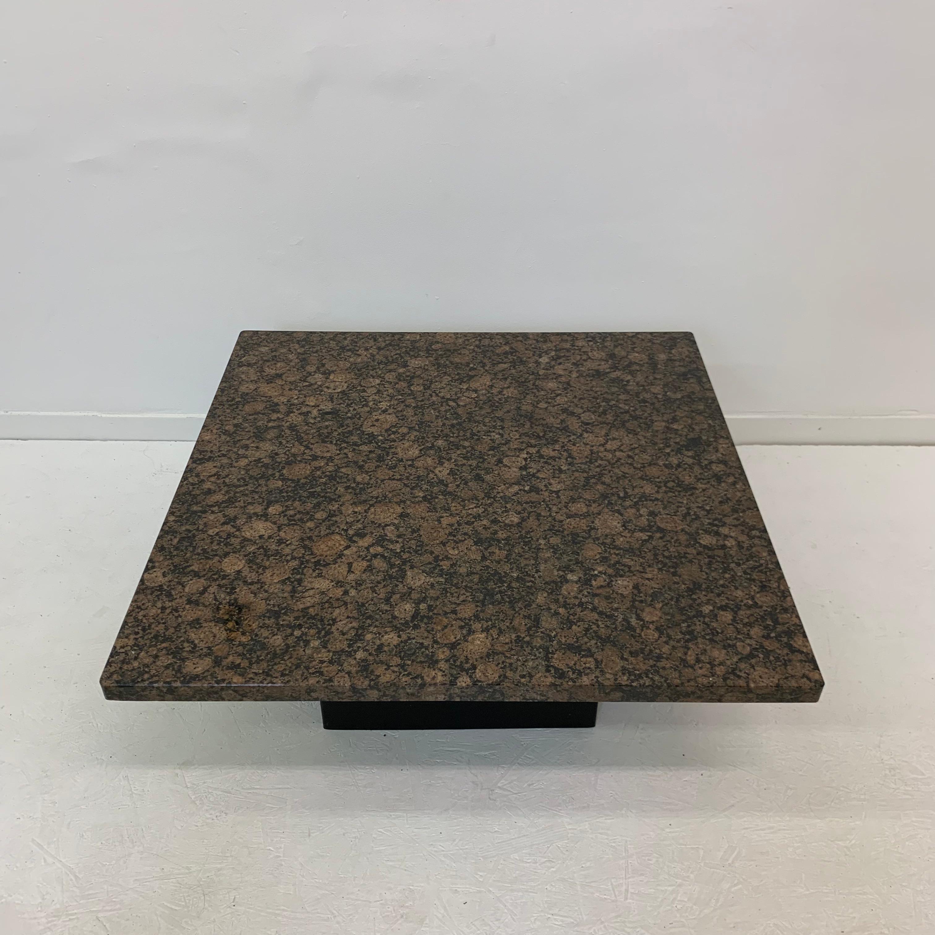 Mid-Century Modern Set of 2 Granite Coffee / Side Tables, 1980’s For Sale