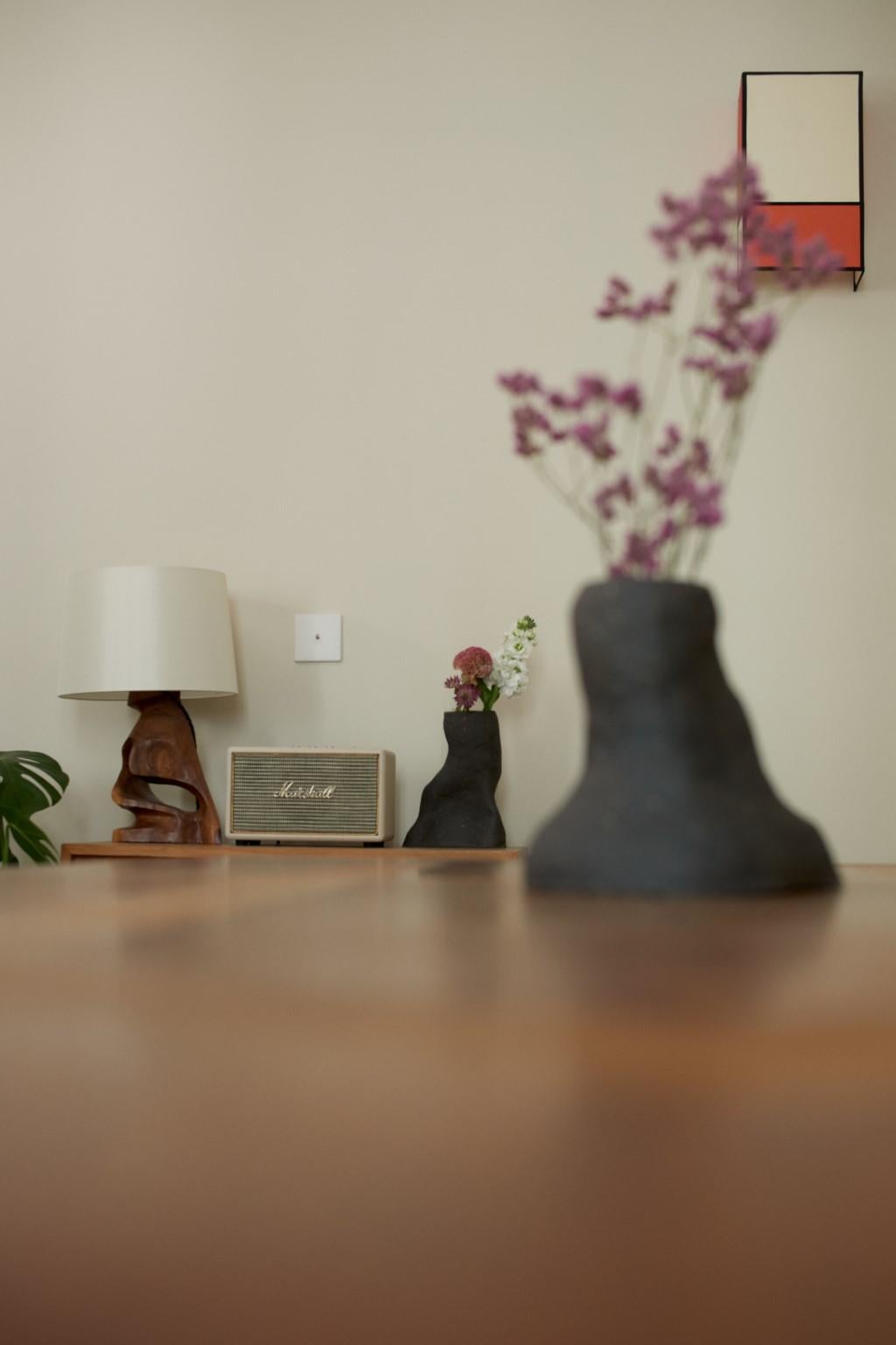 Set aus 2 Granit-Duo-Vasen von Sophie Parachey im Angebot 1