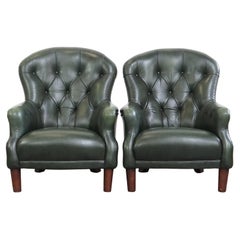 Set of 2 Green Cowhide Leather Chesterfield Armchairs in English Style
